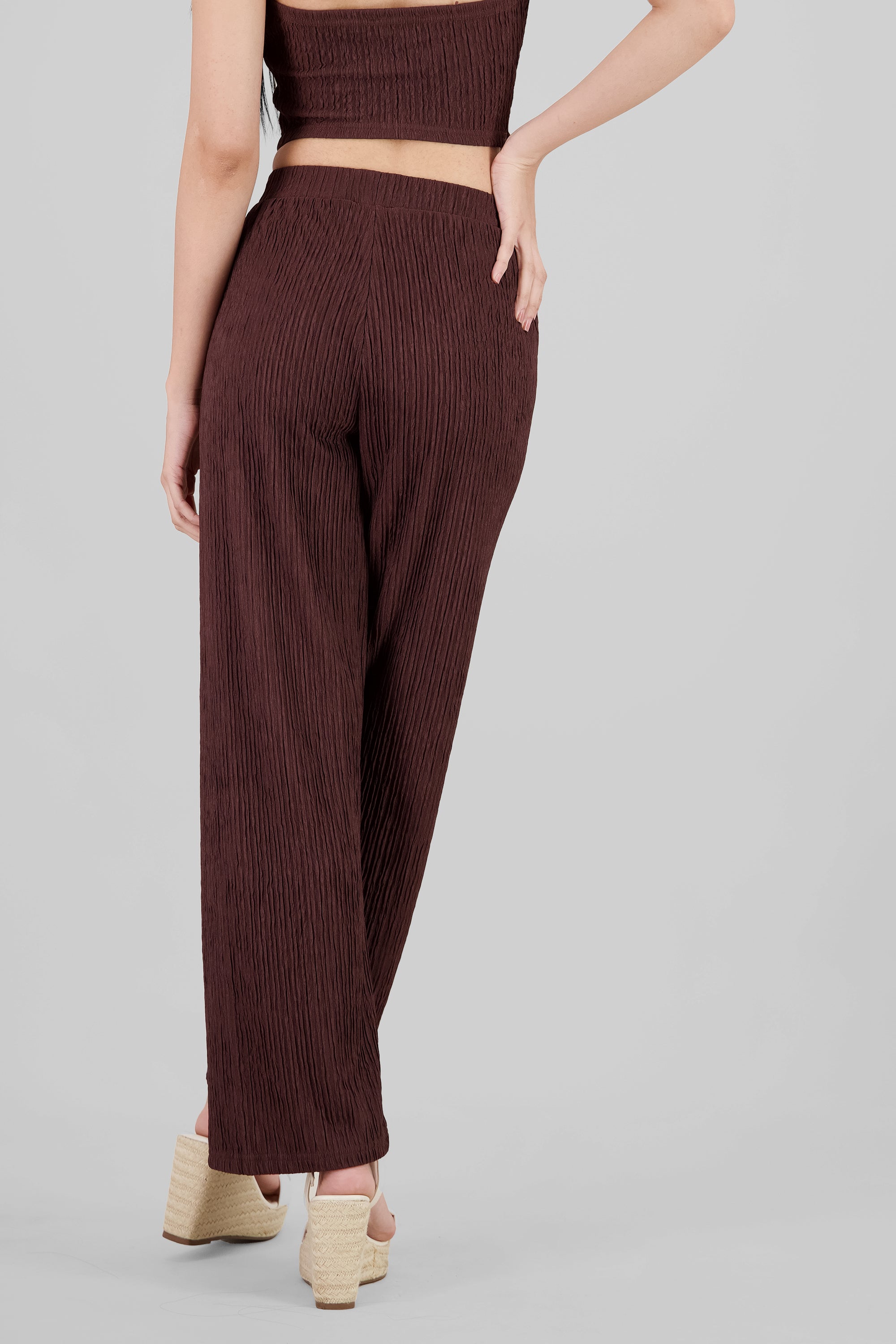 Pantalon recto textura CHOCOLATE