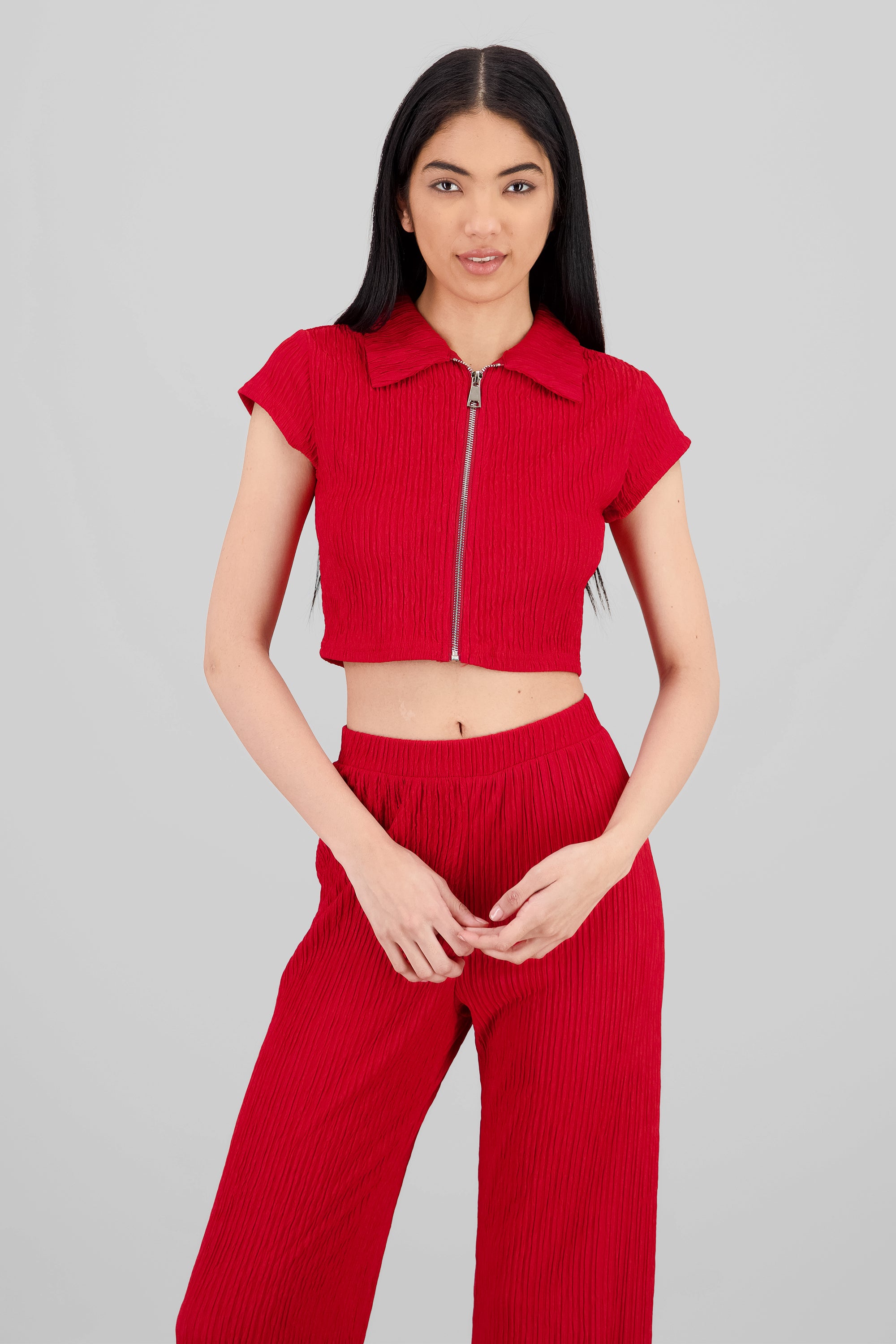 Blusa manga corta cierre cuello textura ROJO AMAPOLA