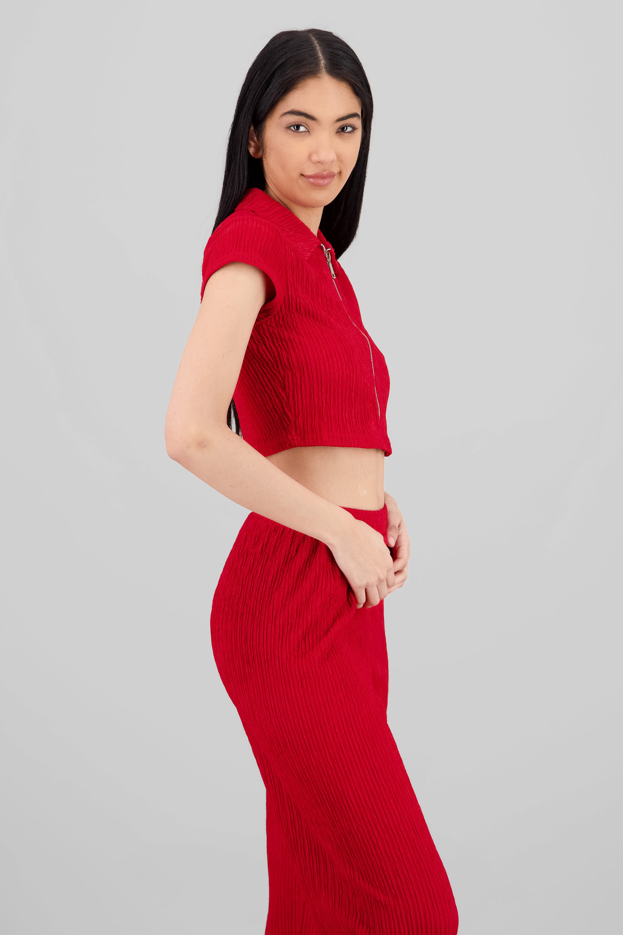 Blusa manga corta cierre cuello textura ROJO AMAPOLA