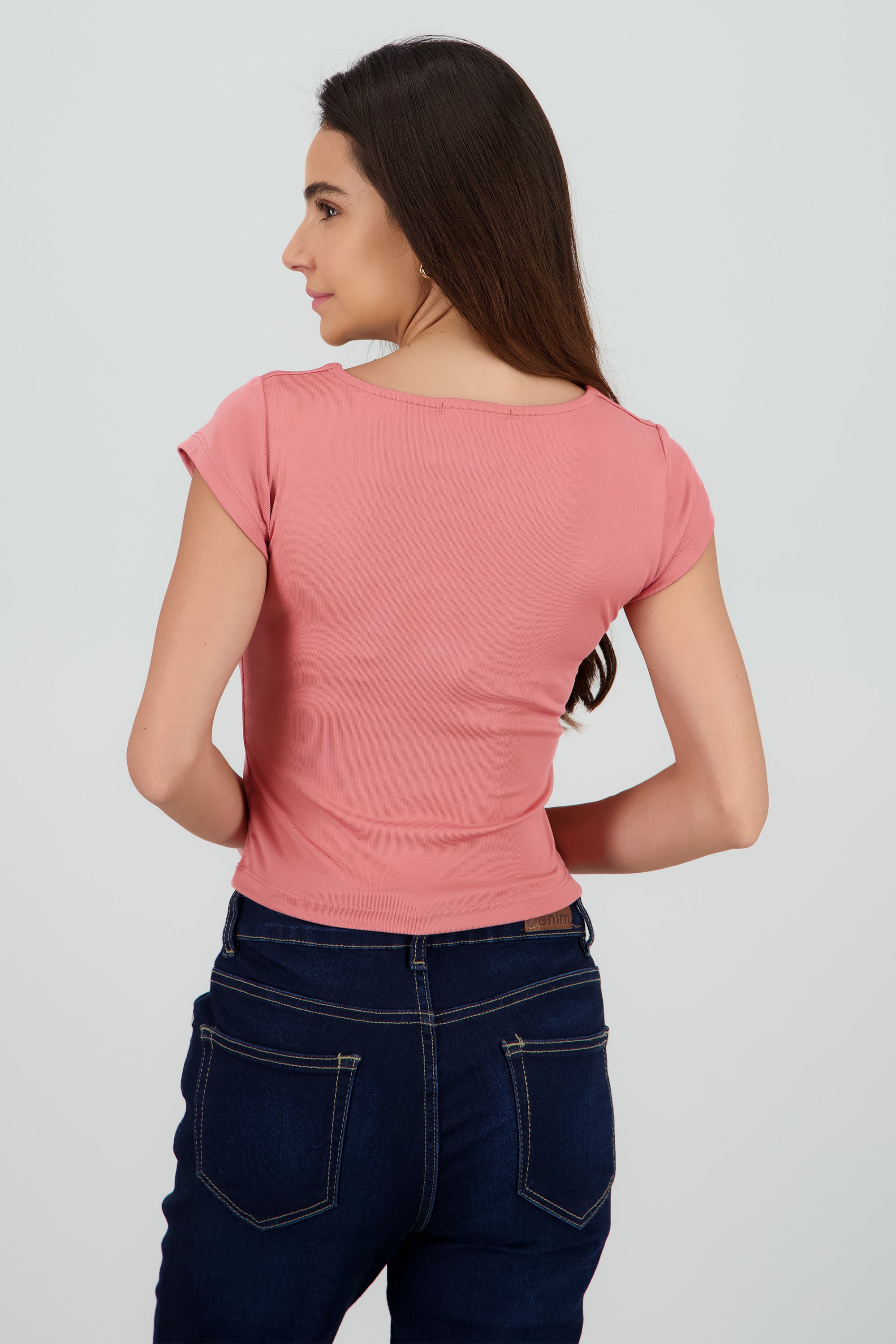 Top liso escote cuadrado manga corta MALVA