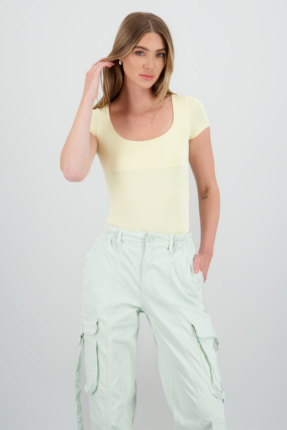 AMARILLO PASTEL
