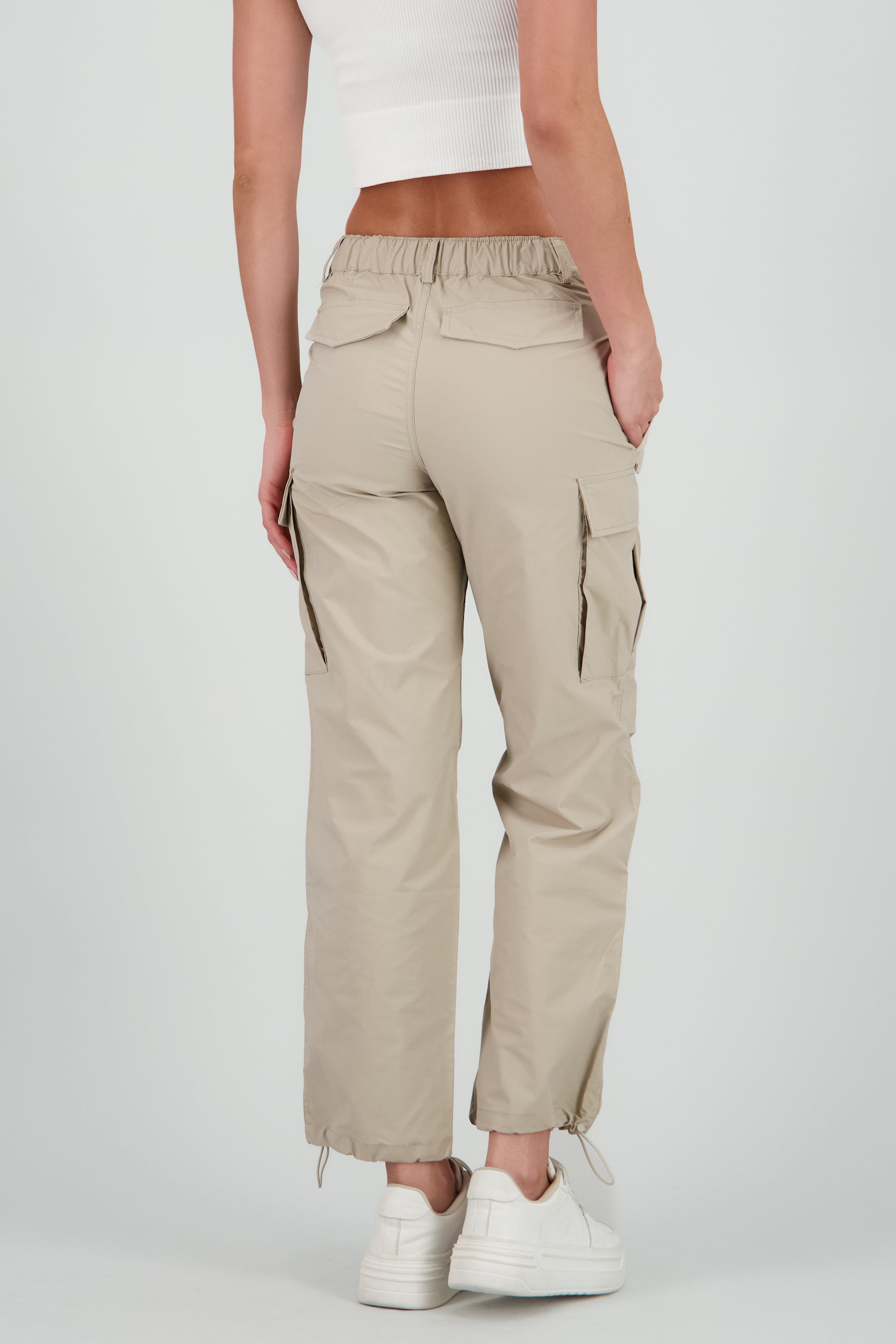 Pantalon parachute liso ARENA