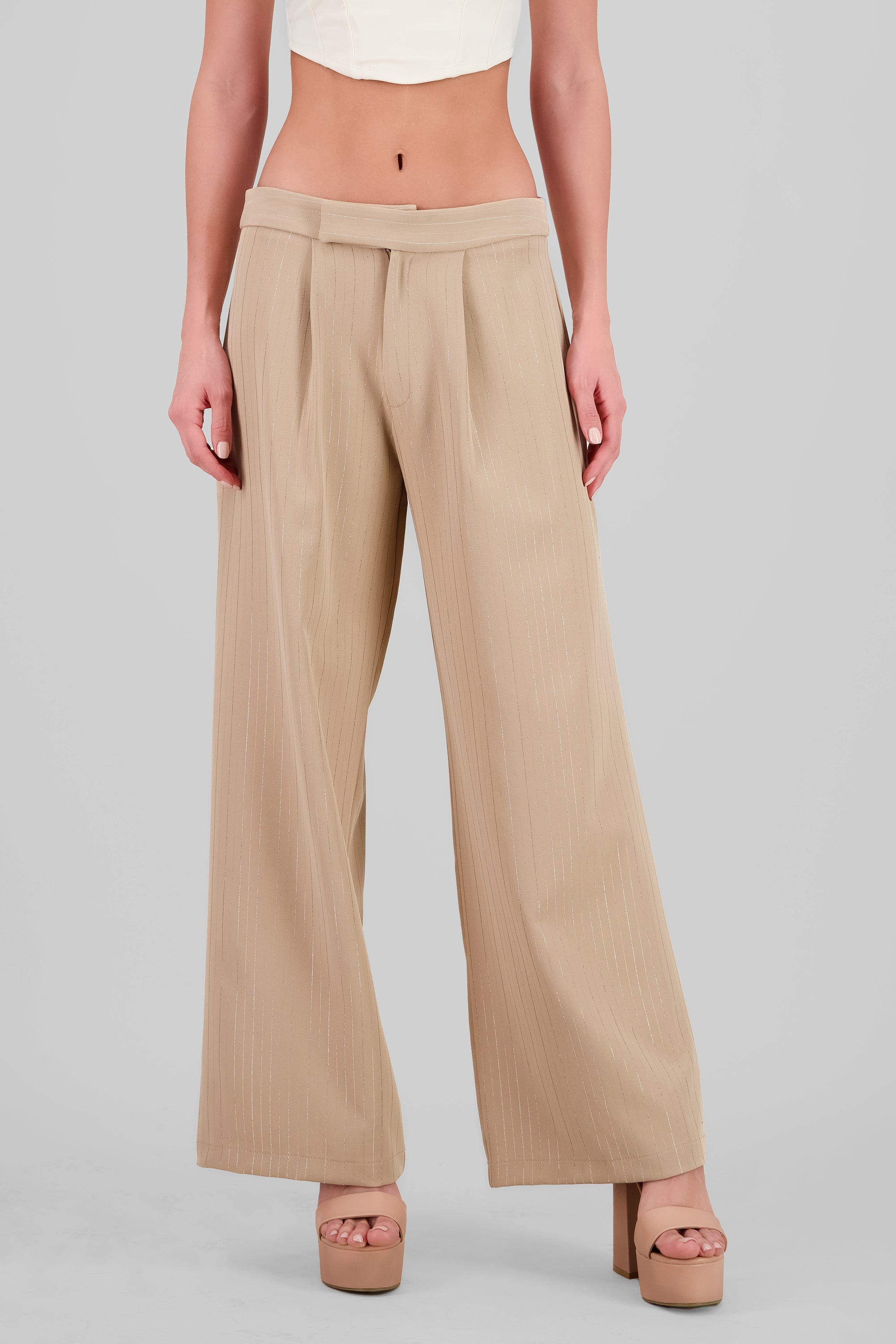 Pantalon recto detalle rayas brillos KHAKI