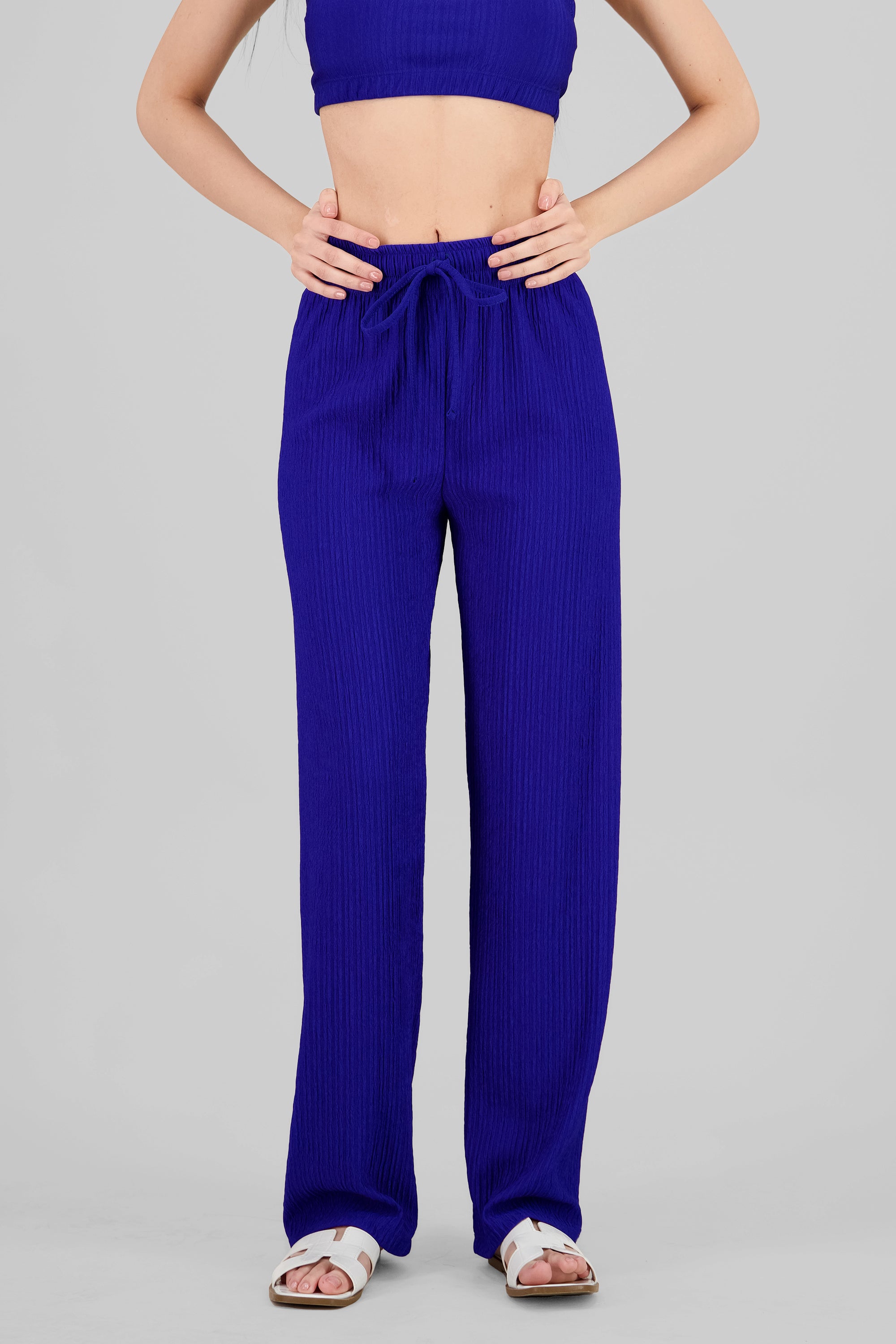 Pantalón amplio textura AZUL REY
