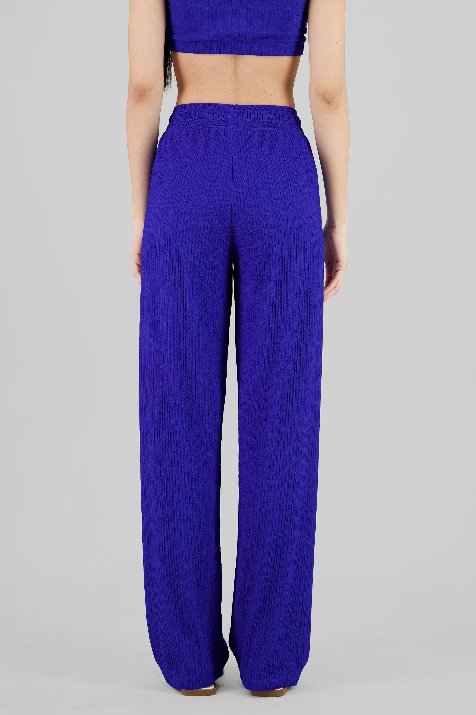 Pantalón amplio textura AZUL REY