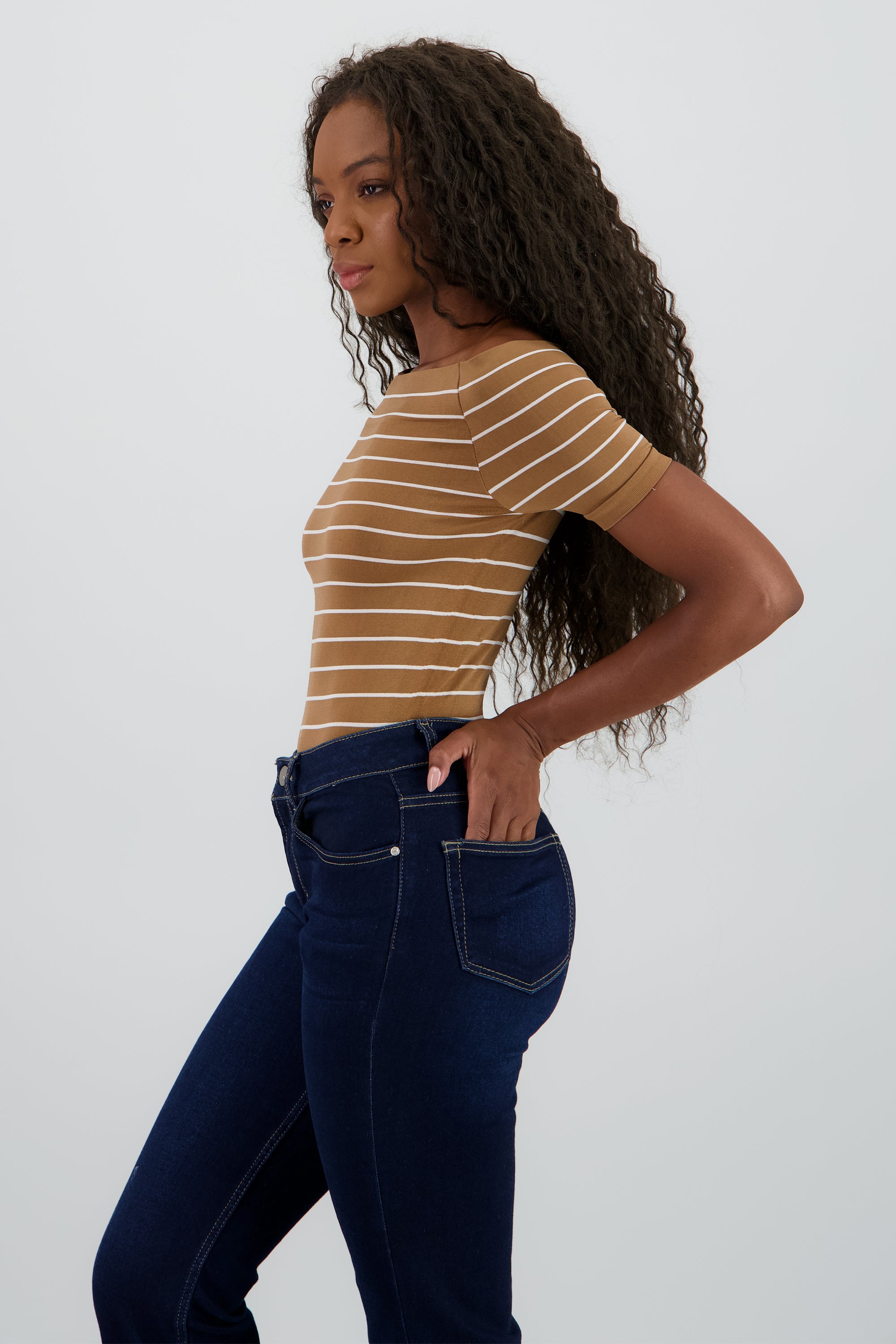 Bodysuit rayas hombro descubierto CHOCOLATE