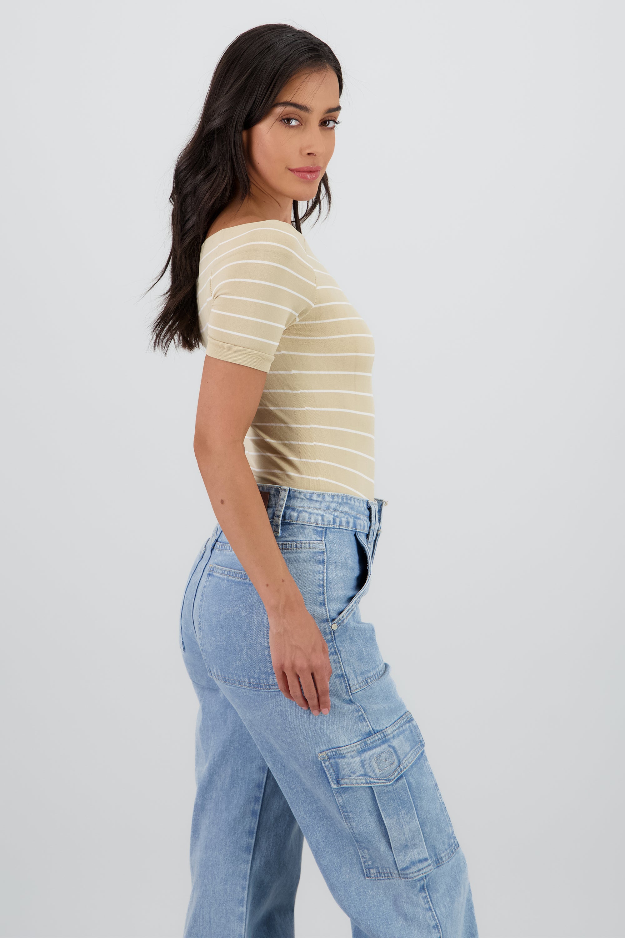 Bodysuit rayas hombro descubierto KHAKI COMBO