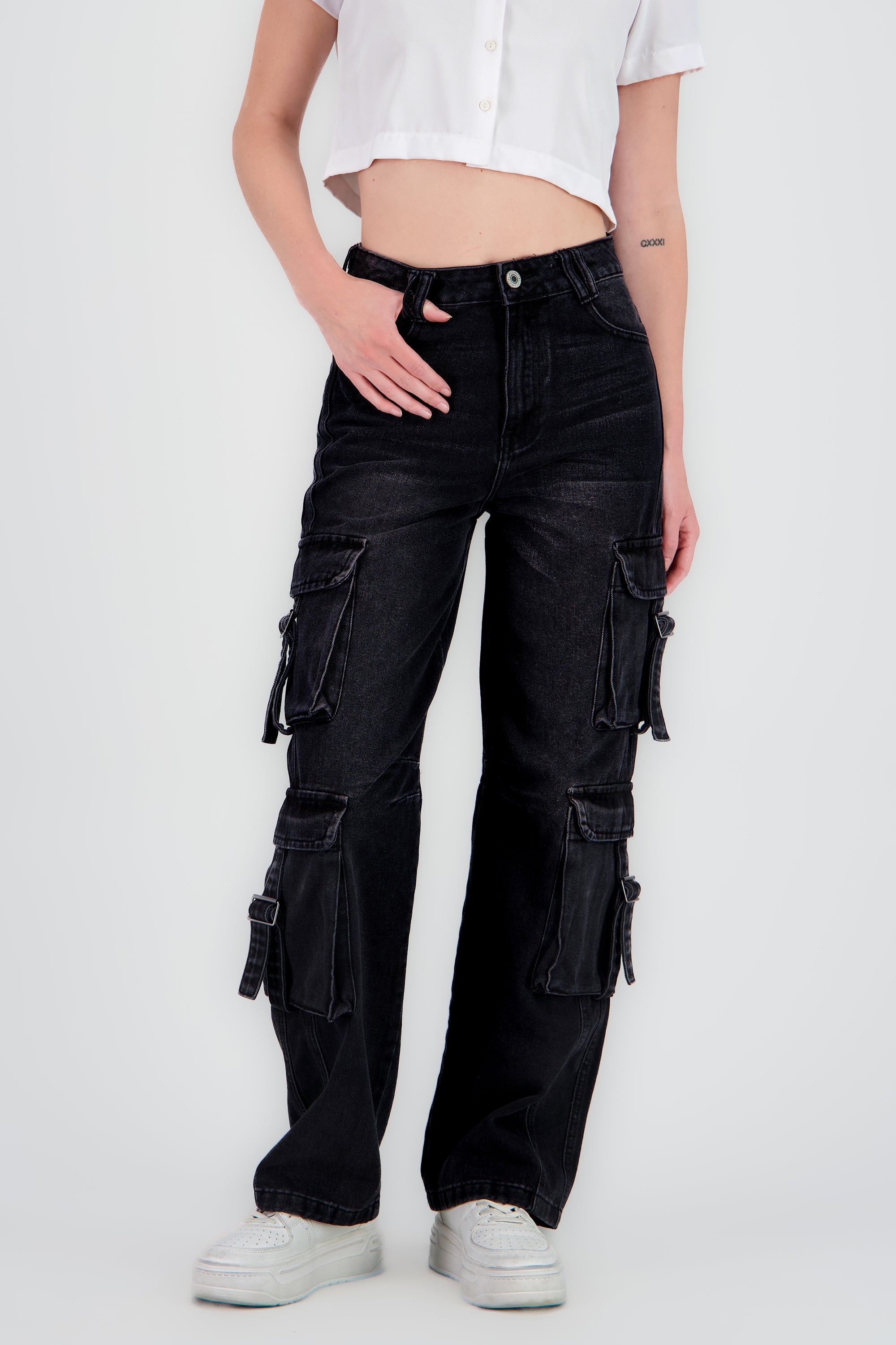 Jeans cargo 4 bolsas NEGRO