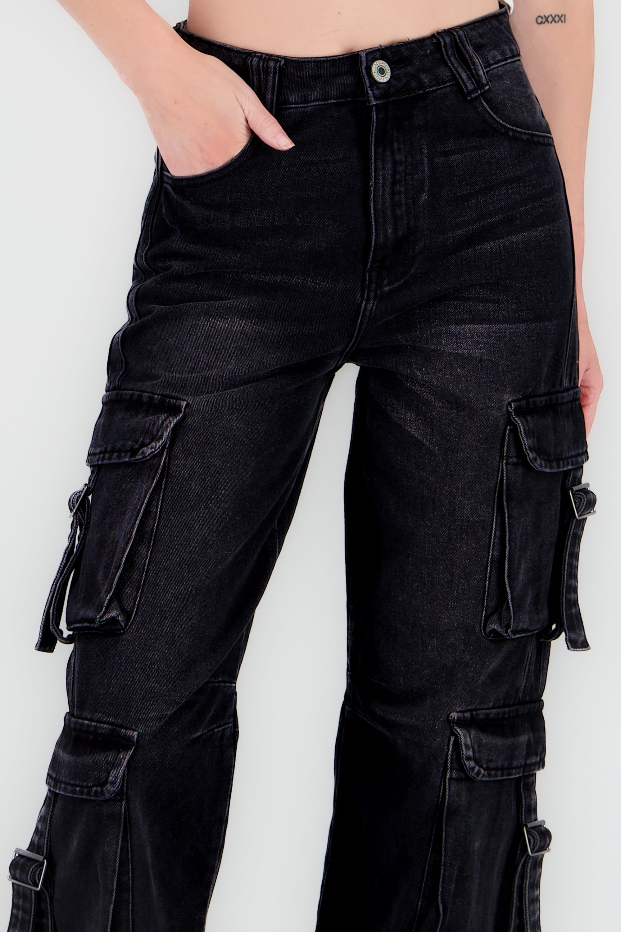 Jeans cargo 4 bolsas NEGRO