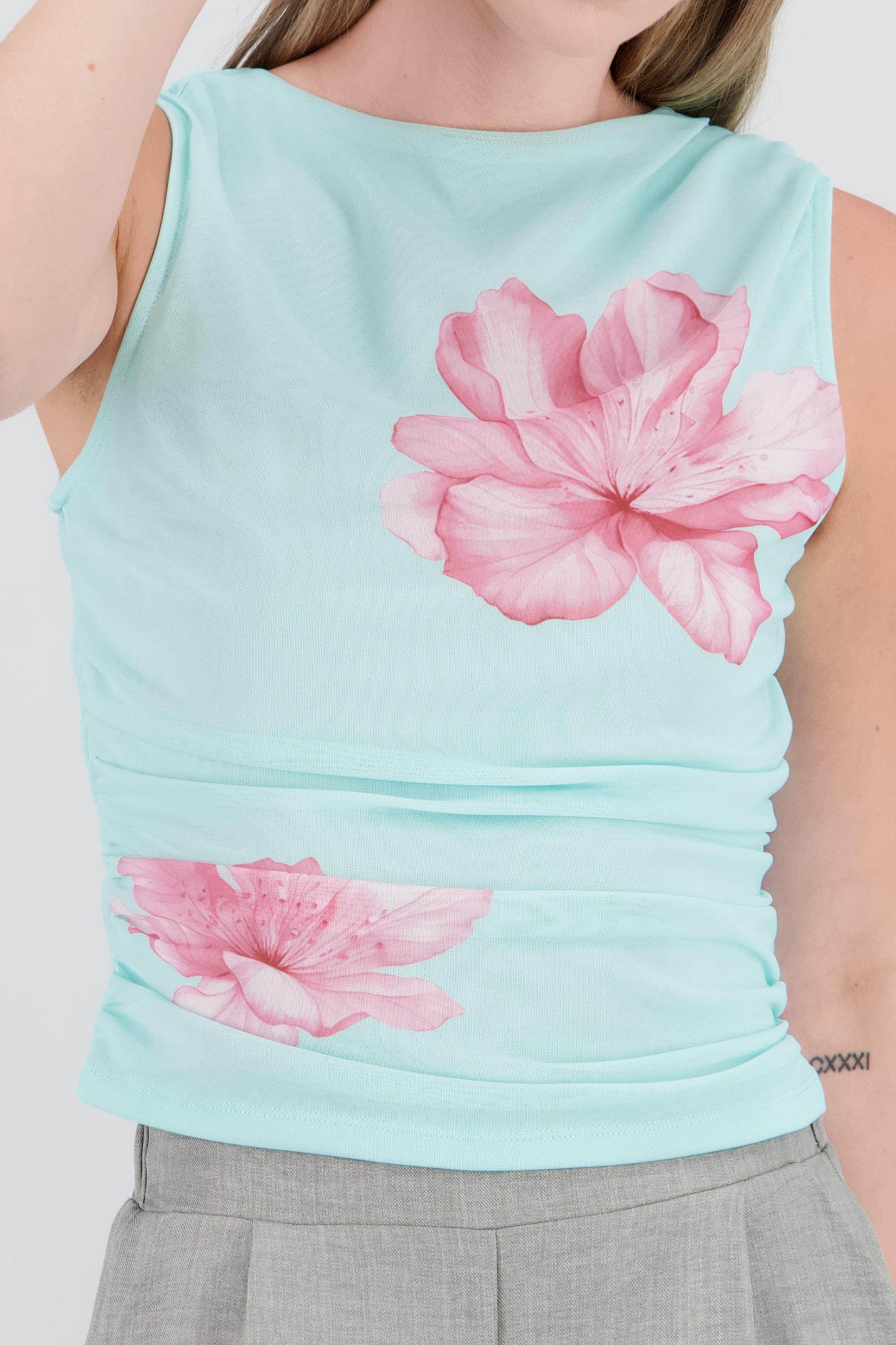 Top mesh flor degradado MENTA