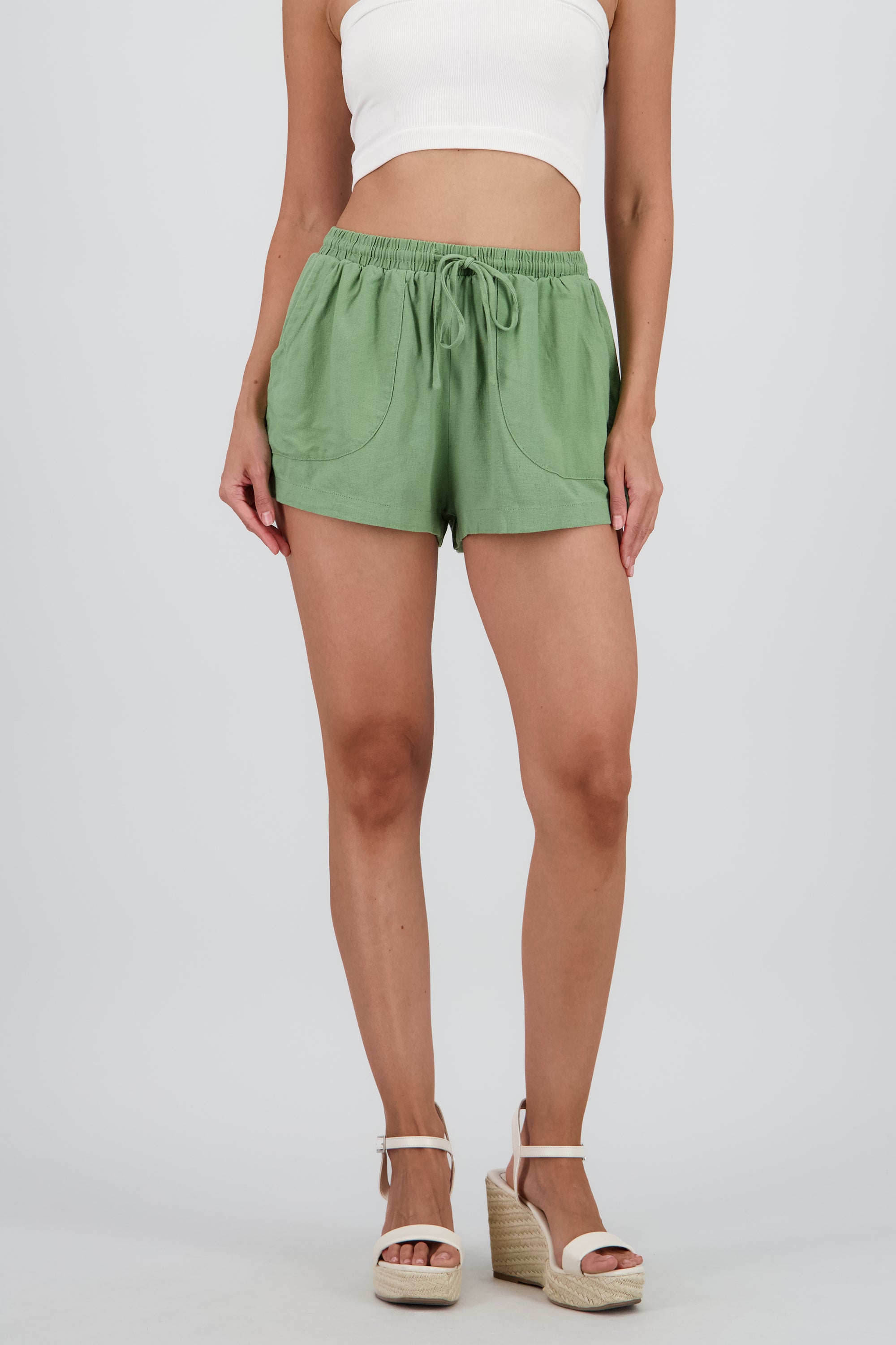 Short jareta con bolsas OLIVO