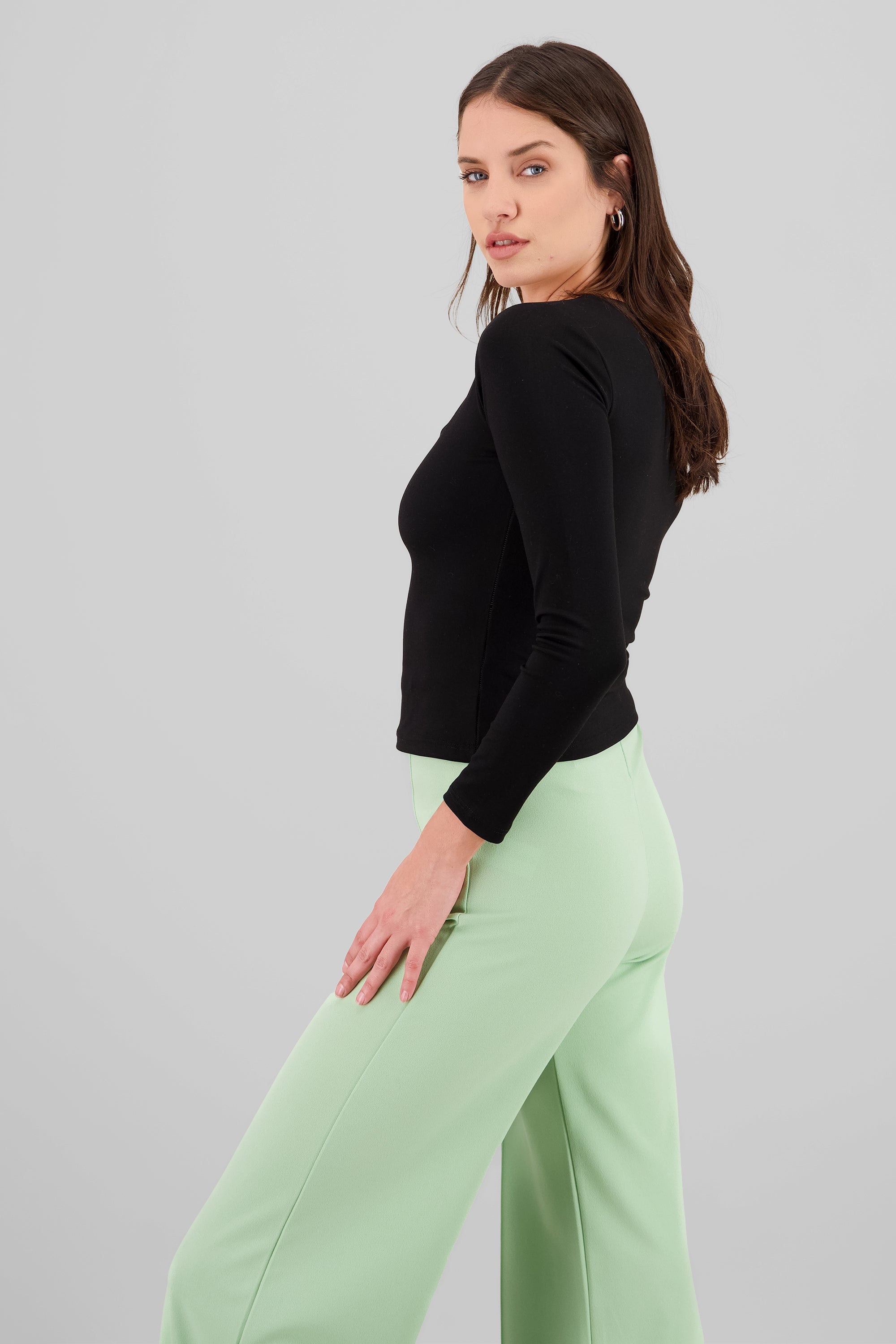 Top escote cuadrado manga larga doble tela NEGRO