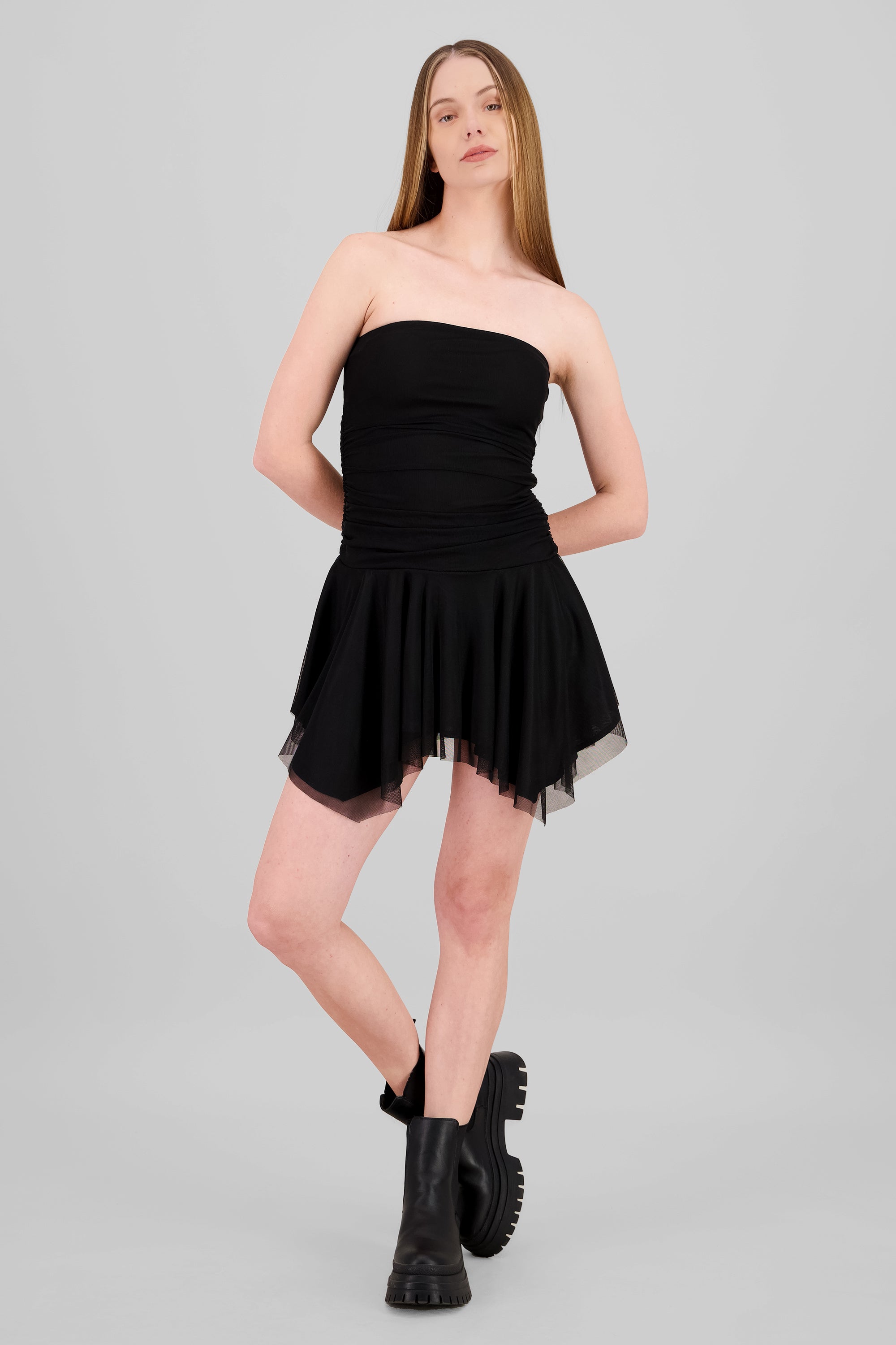 Vestido mini asimetrico de mesh NEGRO