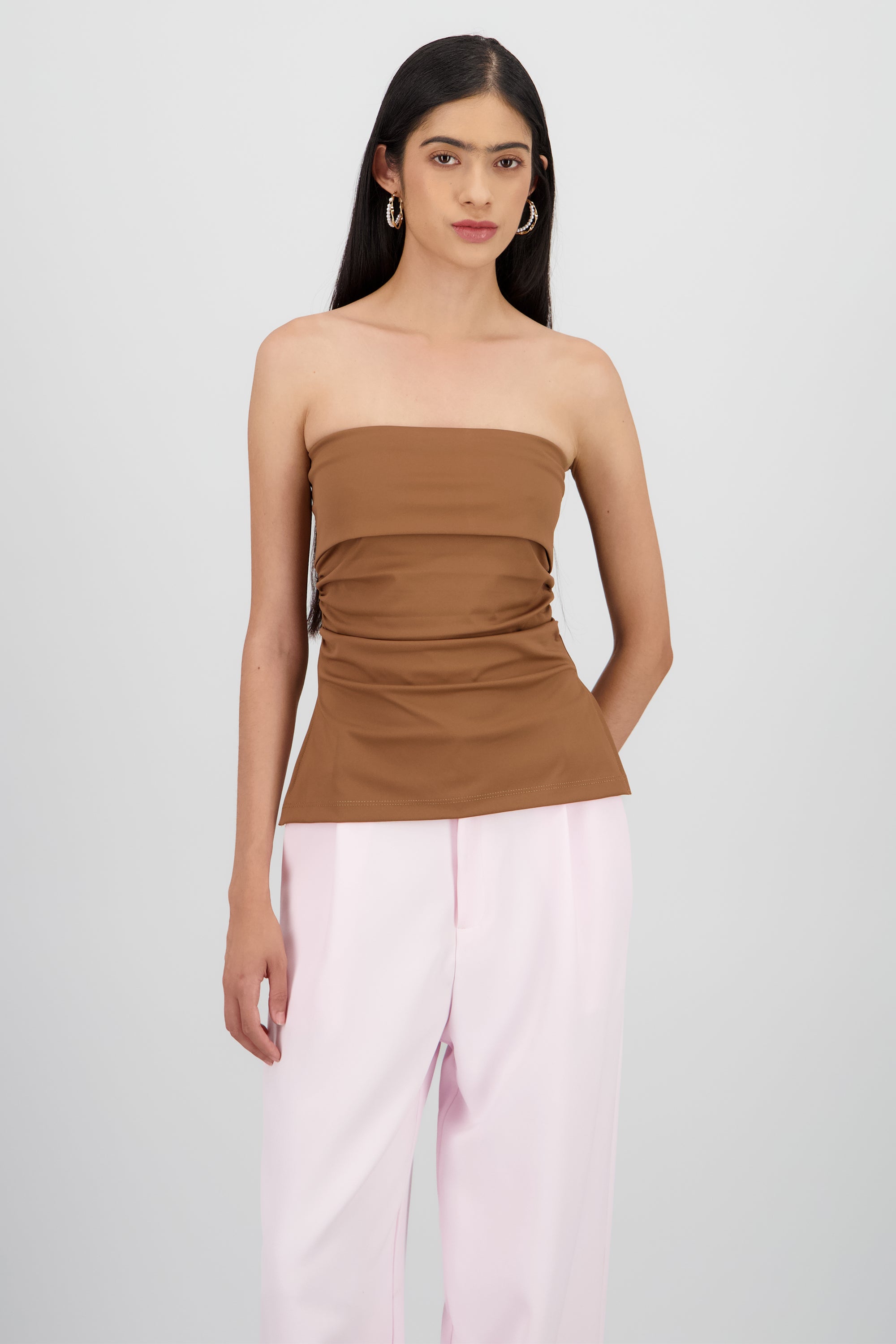 Top tubo con dobles escote CHOCOLATE