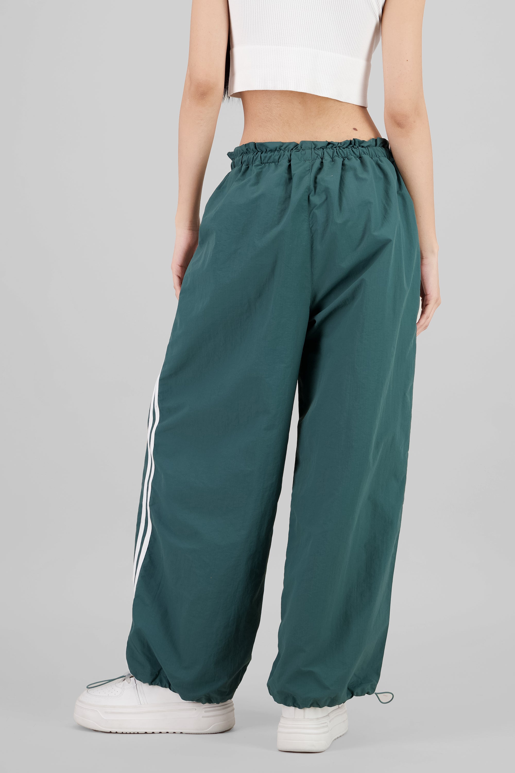Pantalon rayas laterales VERDE CAZADOR
