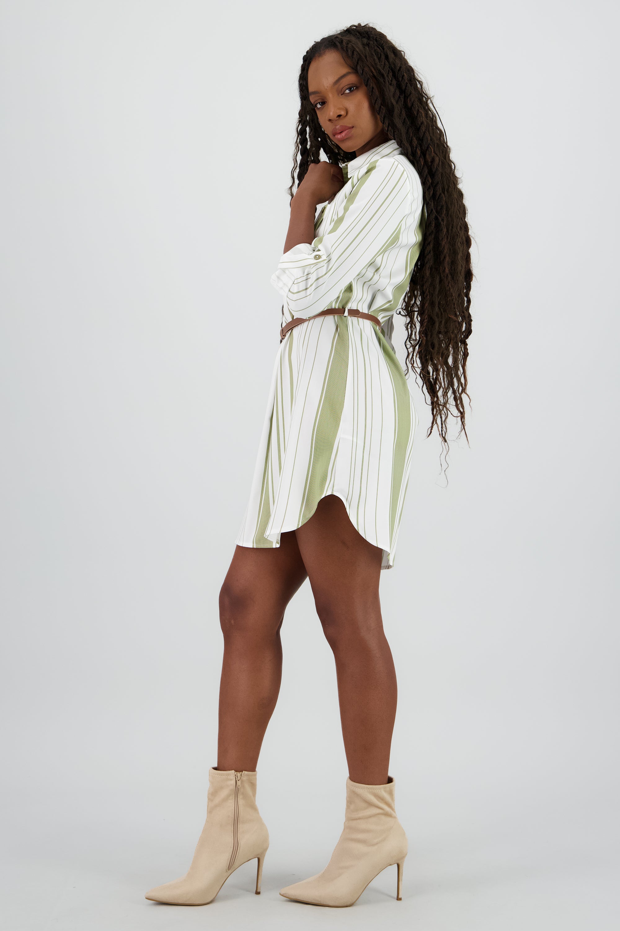 Vestido camisero bolsas cinturon VERDE COMBO