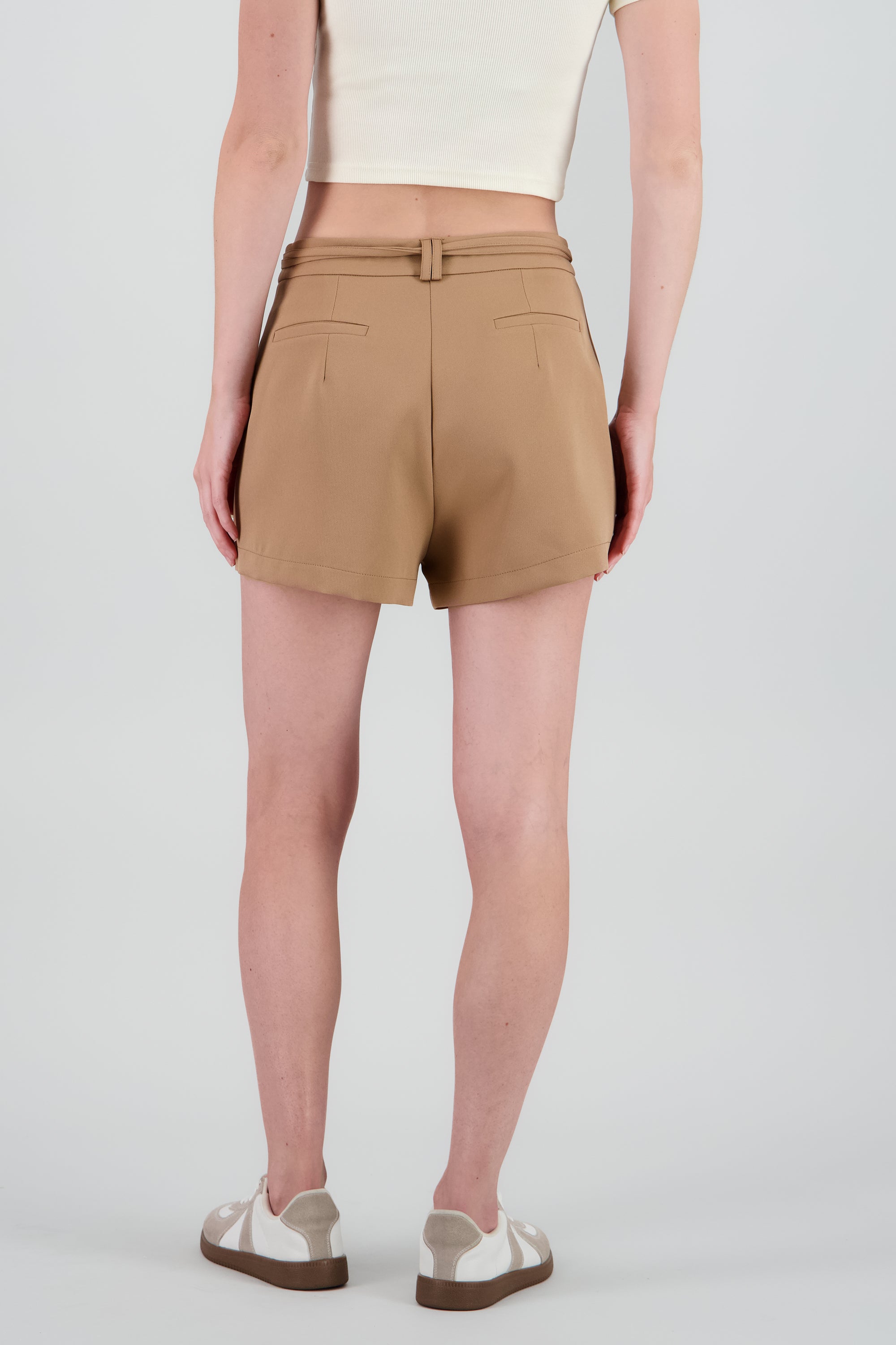 Short sastre detalle liso TAUPE