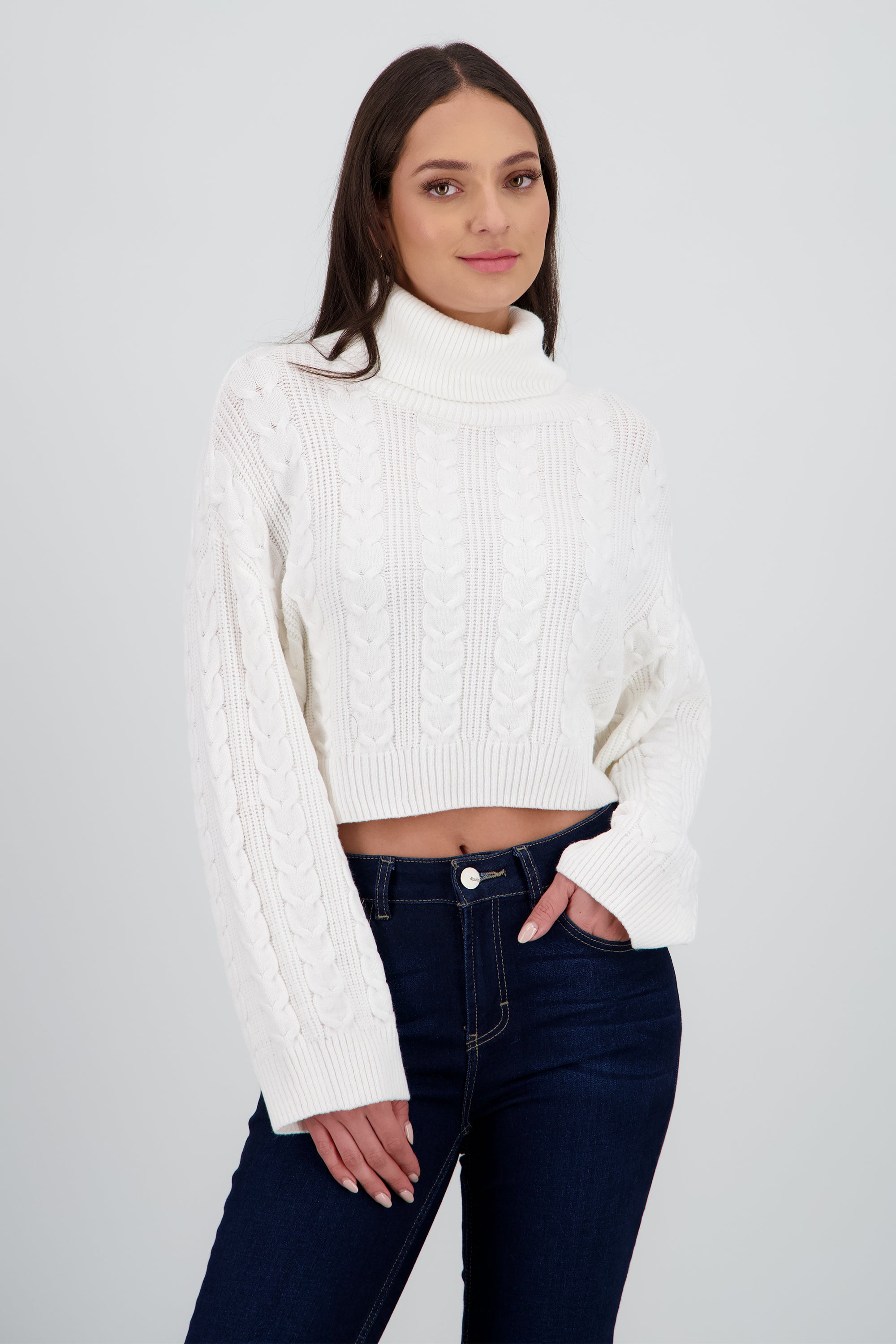 Sueter tejido detalle textra cuello HUESO