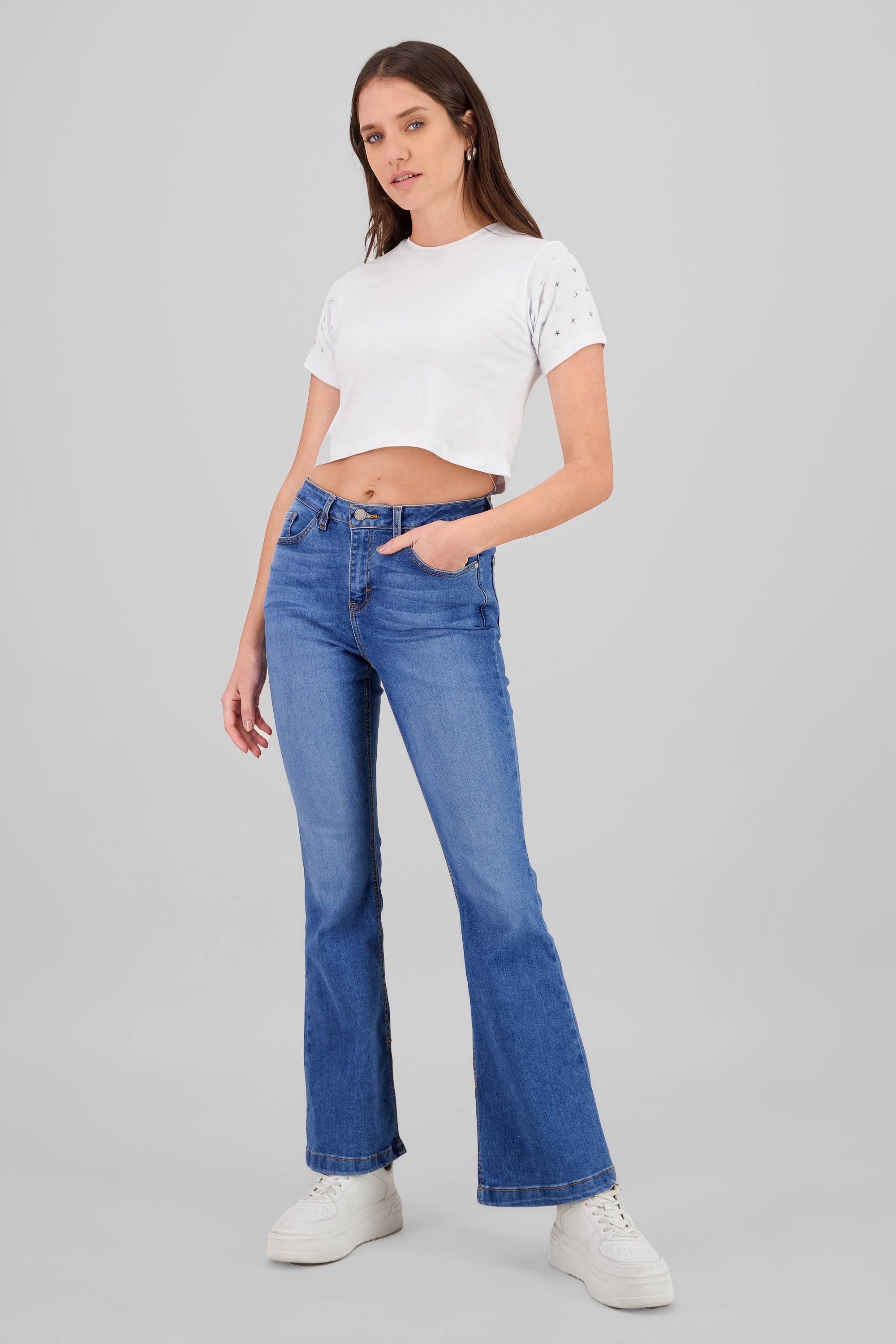 Jeans flare dobladillo DARK WASH