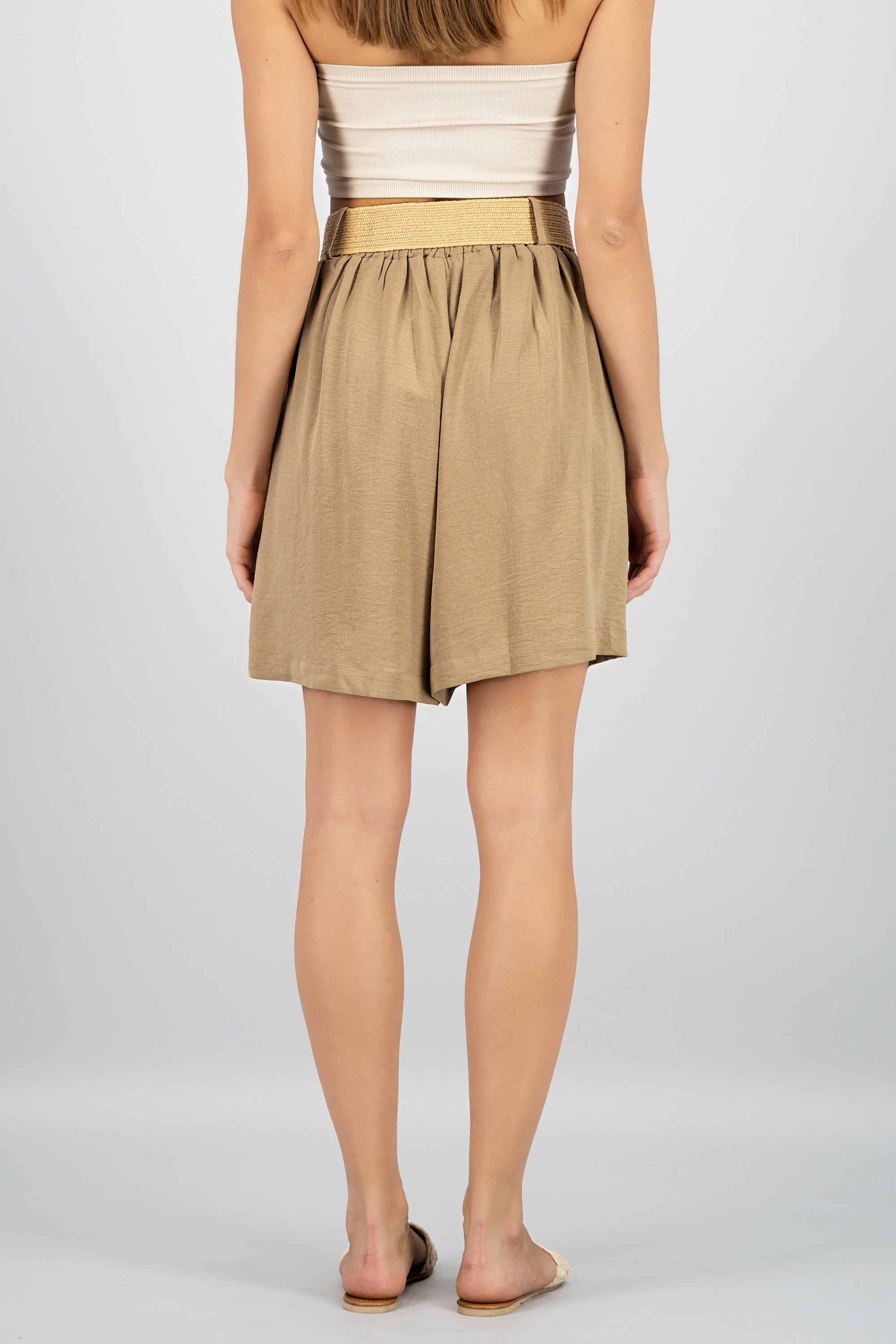 Bermudas ligeras con cinturon ARENA