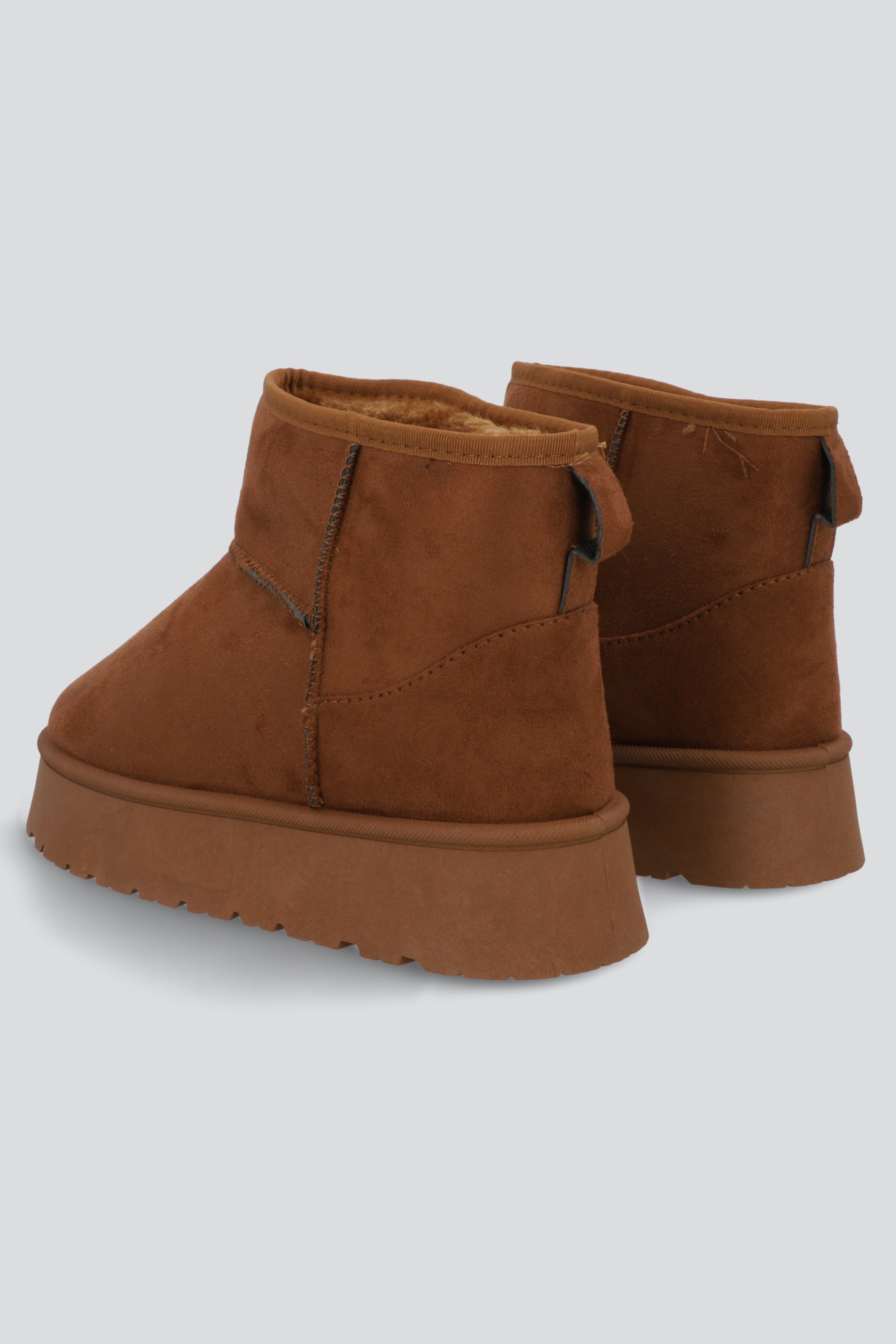 Bota corta plataforma peluche TAN