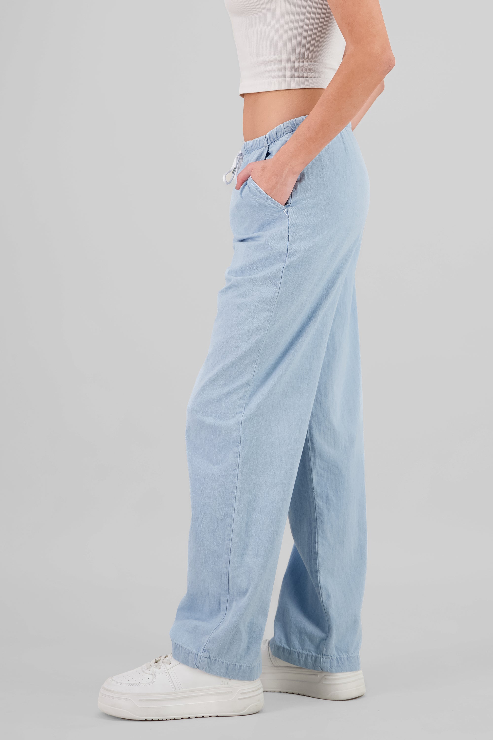 Pantalón wide leg con jareta LIGHT WASH