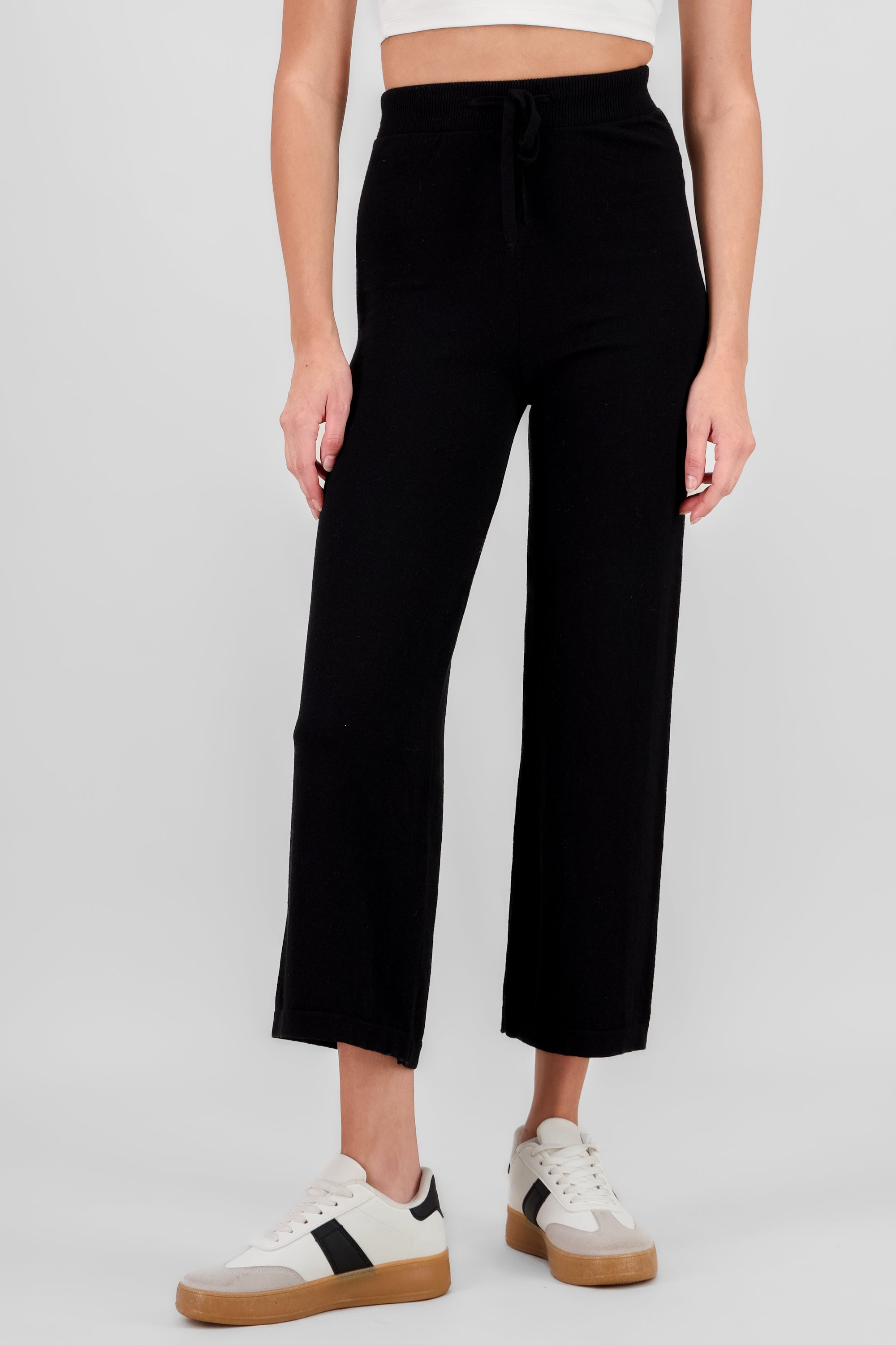 Pantalon tejido liso NEGRO