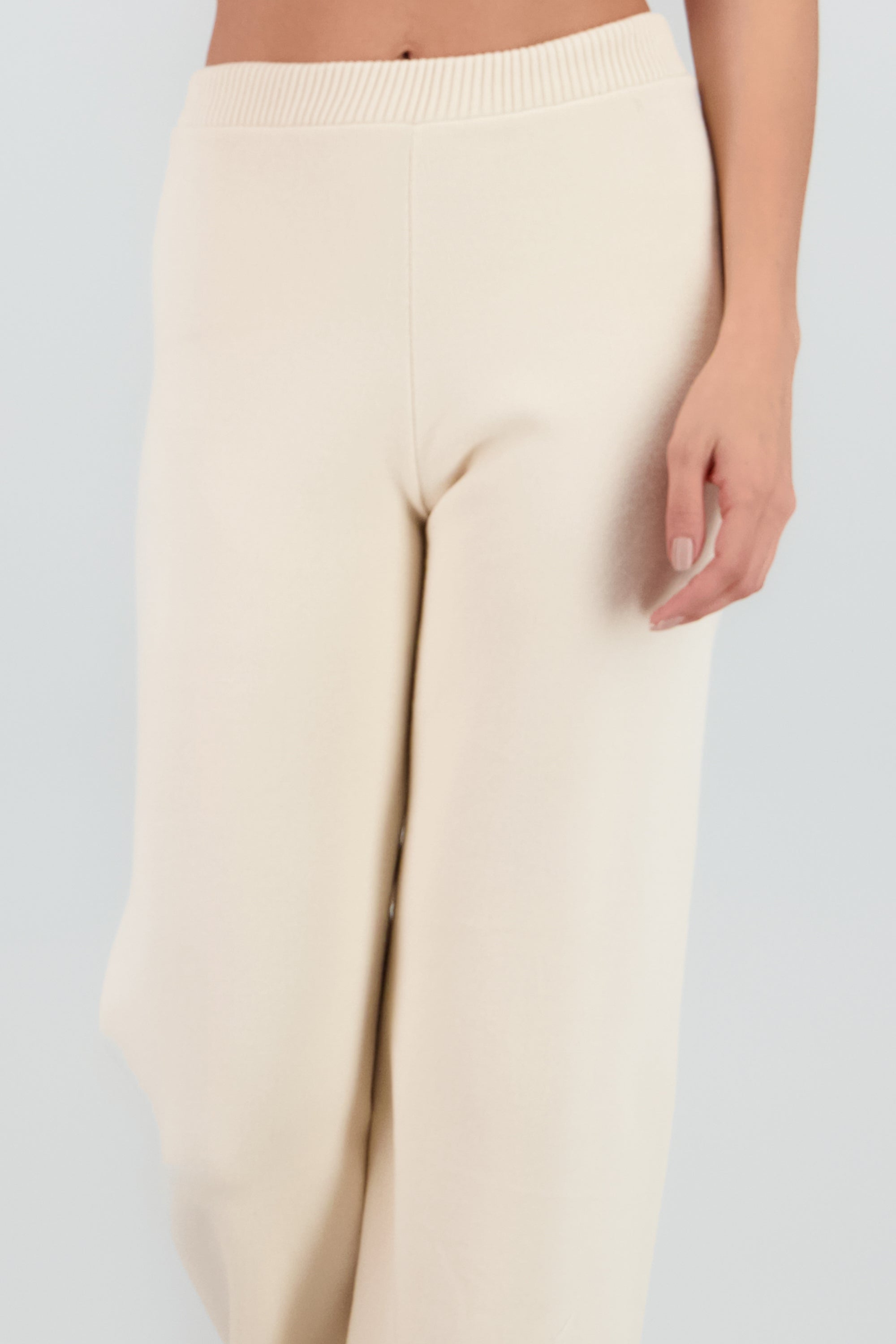 Pantalon amplio tejido BEIGE