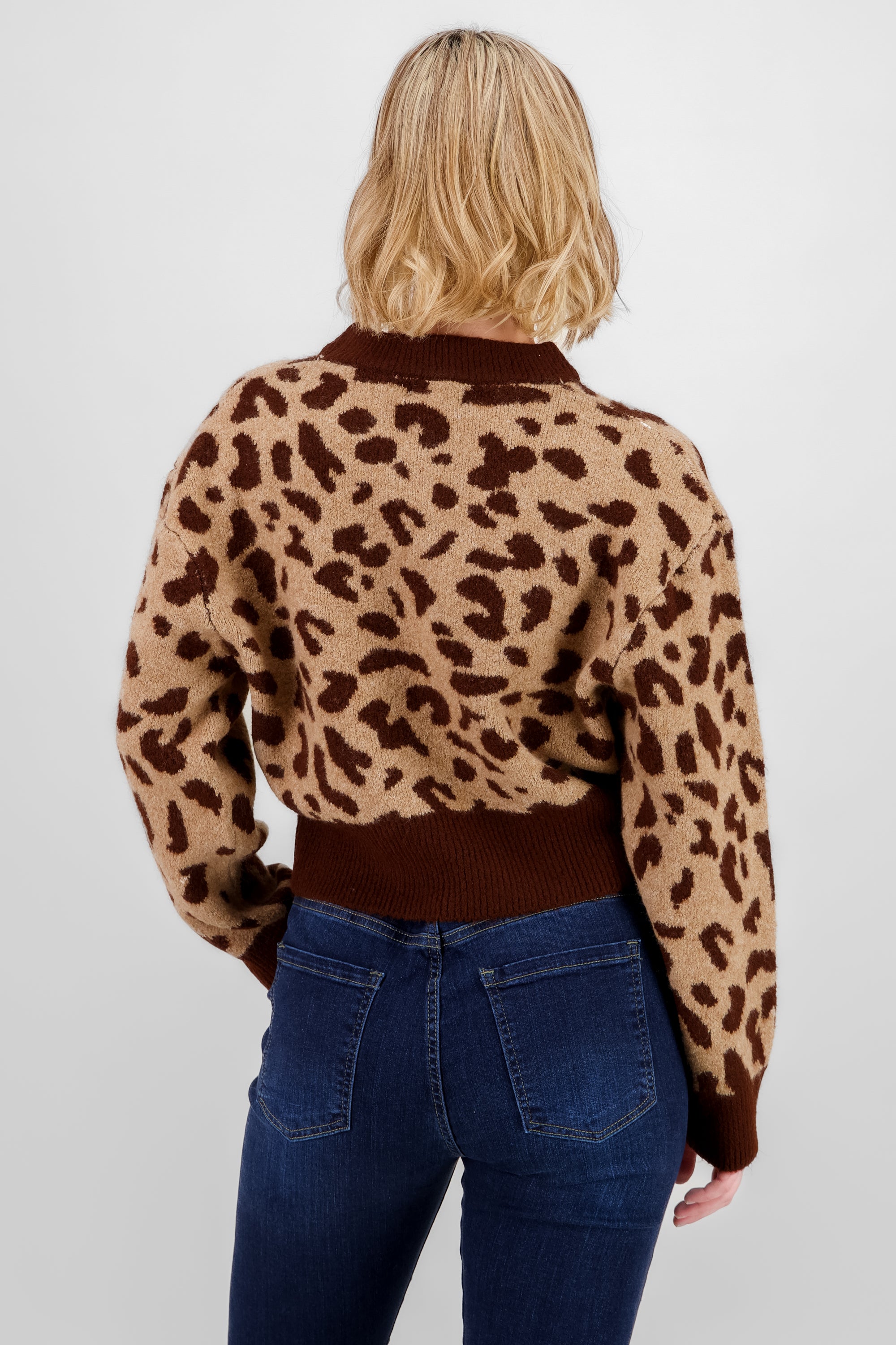 Sueter suave de animal print CAFE COMBO