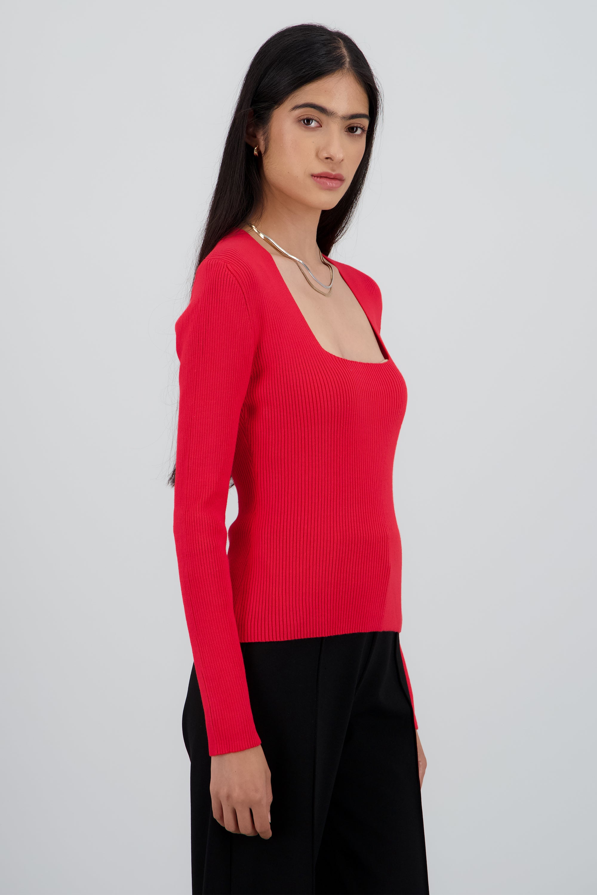 Sueter tejido de cuello cuadrado liso ROJO