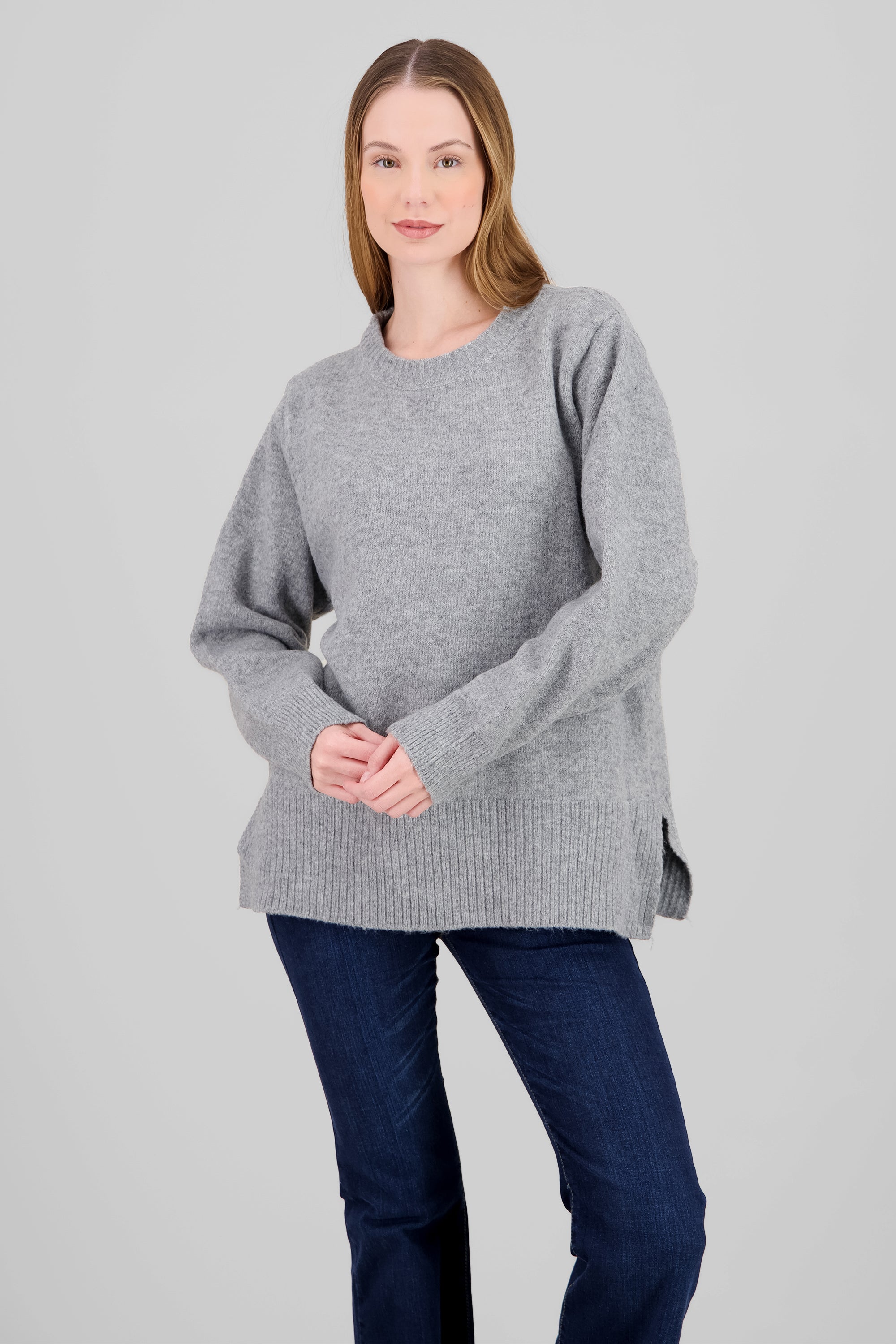 Sueter cuello redondo oversized liso GRIS