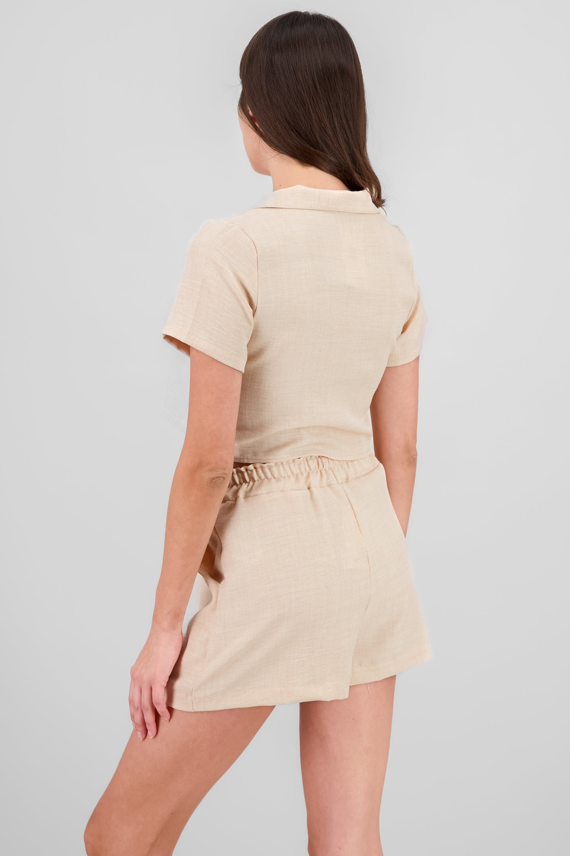 Camisa crop detalle lazo BEIGE
