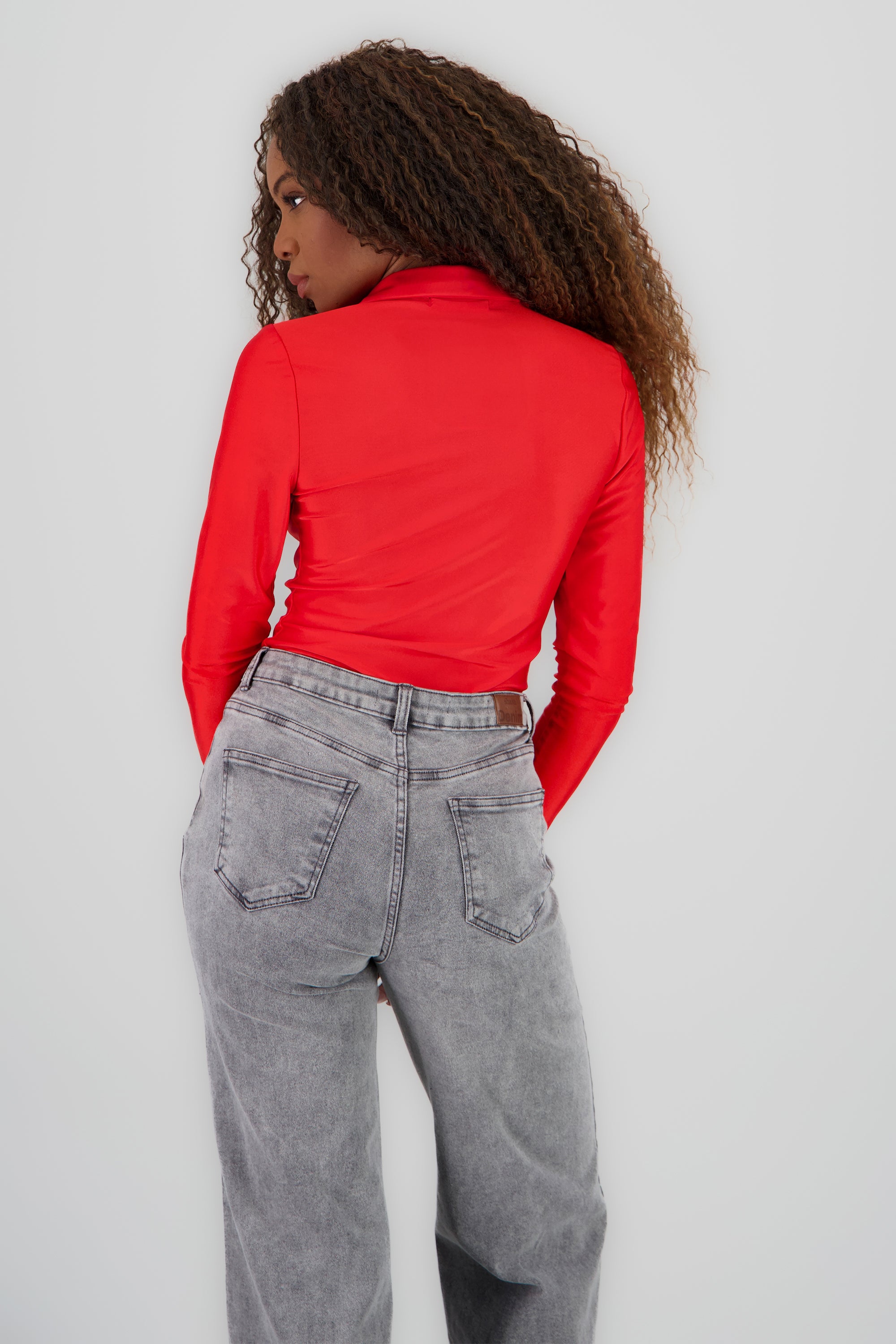 Bodysuit cuello polo detalle drapeado ROJO