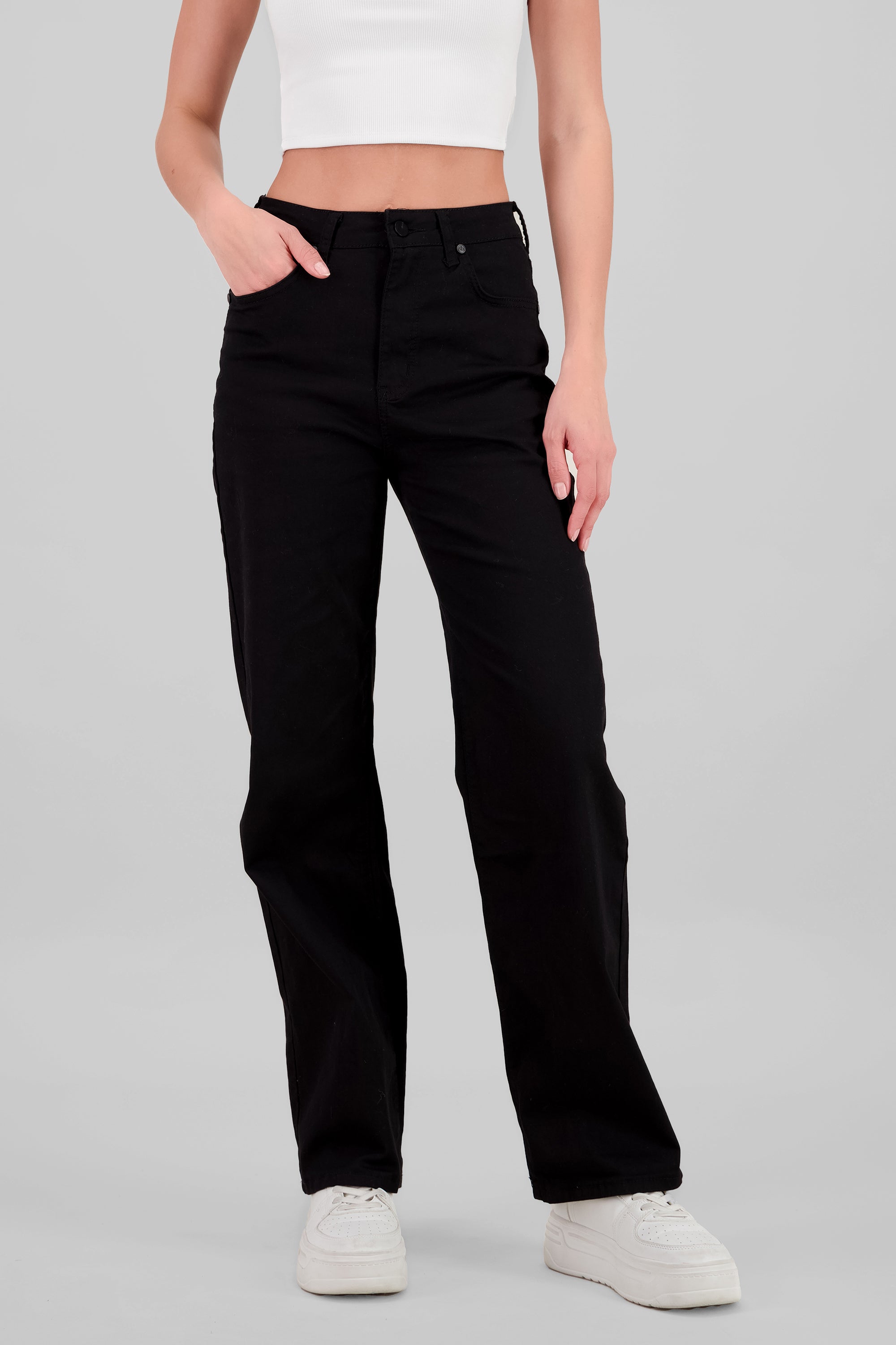 Pantalón straight slim NEGRO