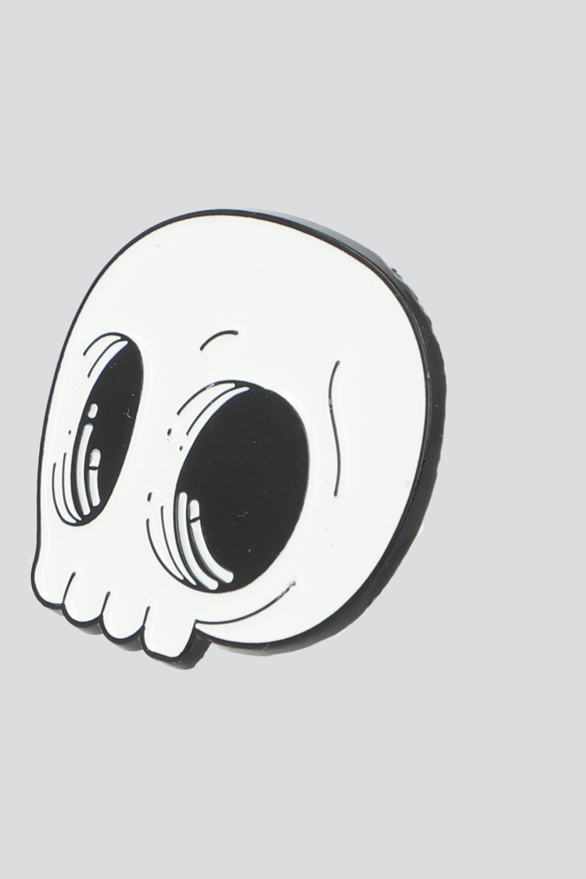 Pin calavera ojona BLANCO