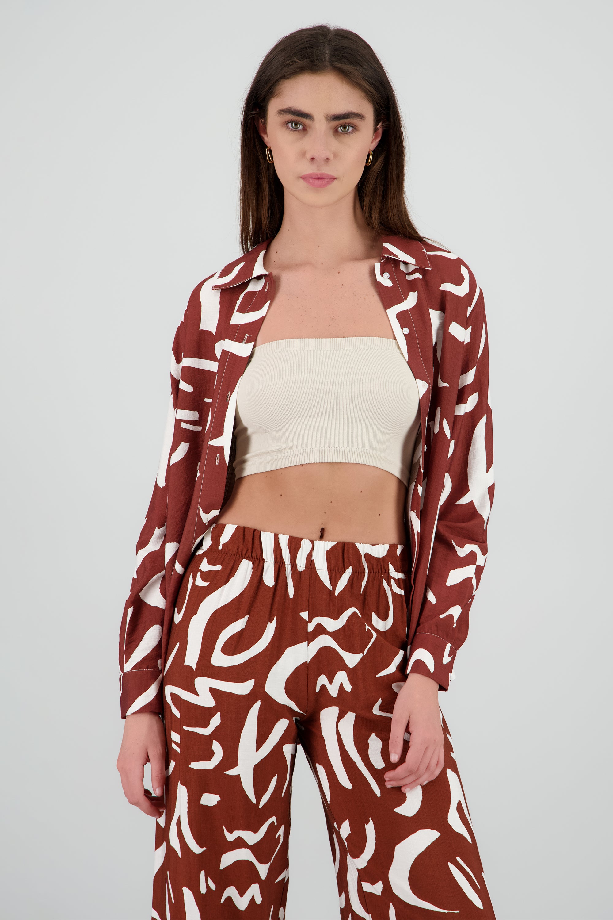 Camisa oversized detalle estampado CAFE