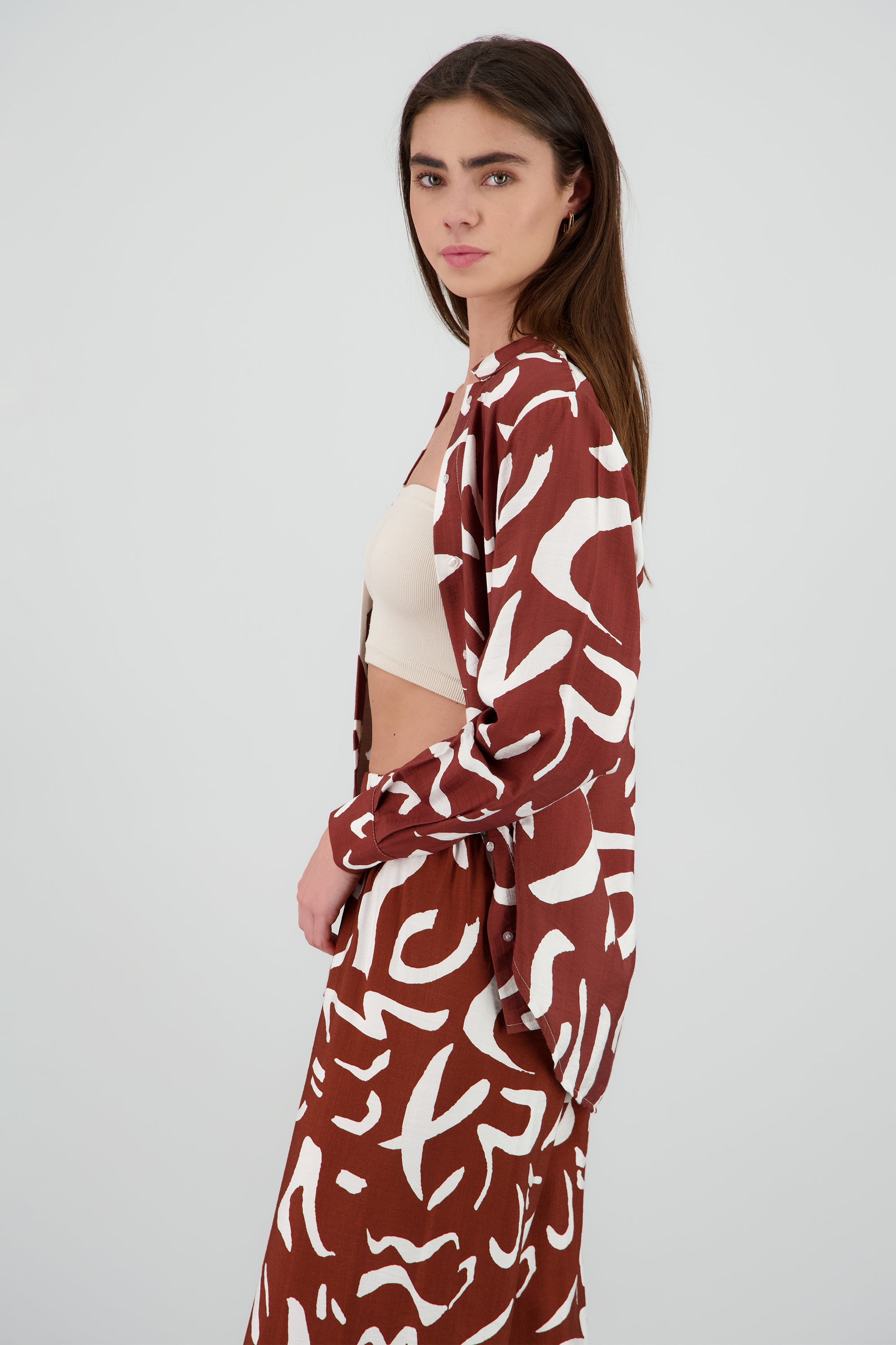 Camisa oversized detalle estampado CAFE