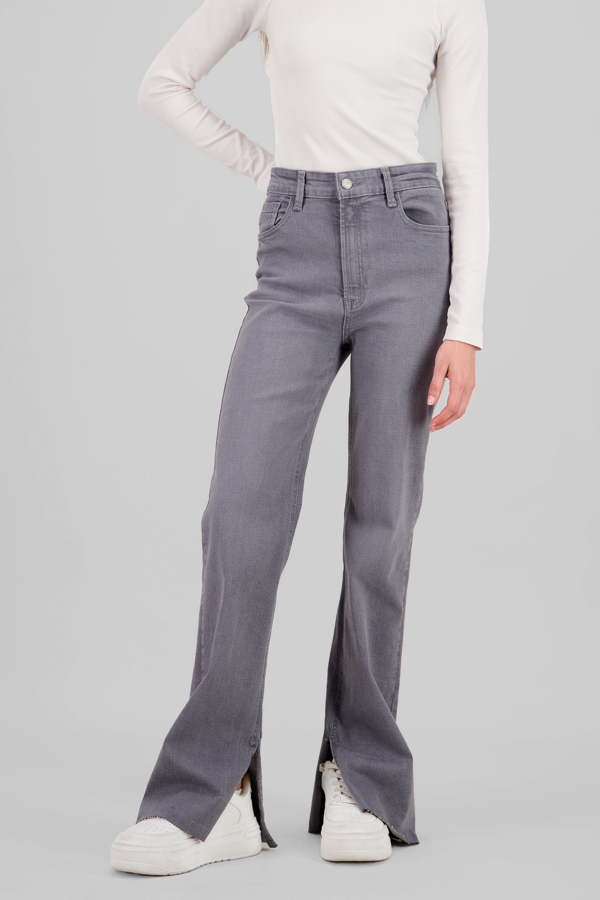 Jeans boot cut abertura GRIS