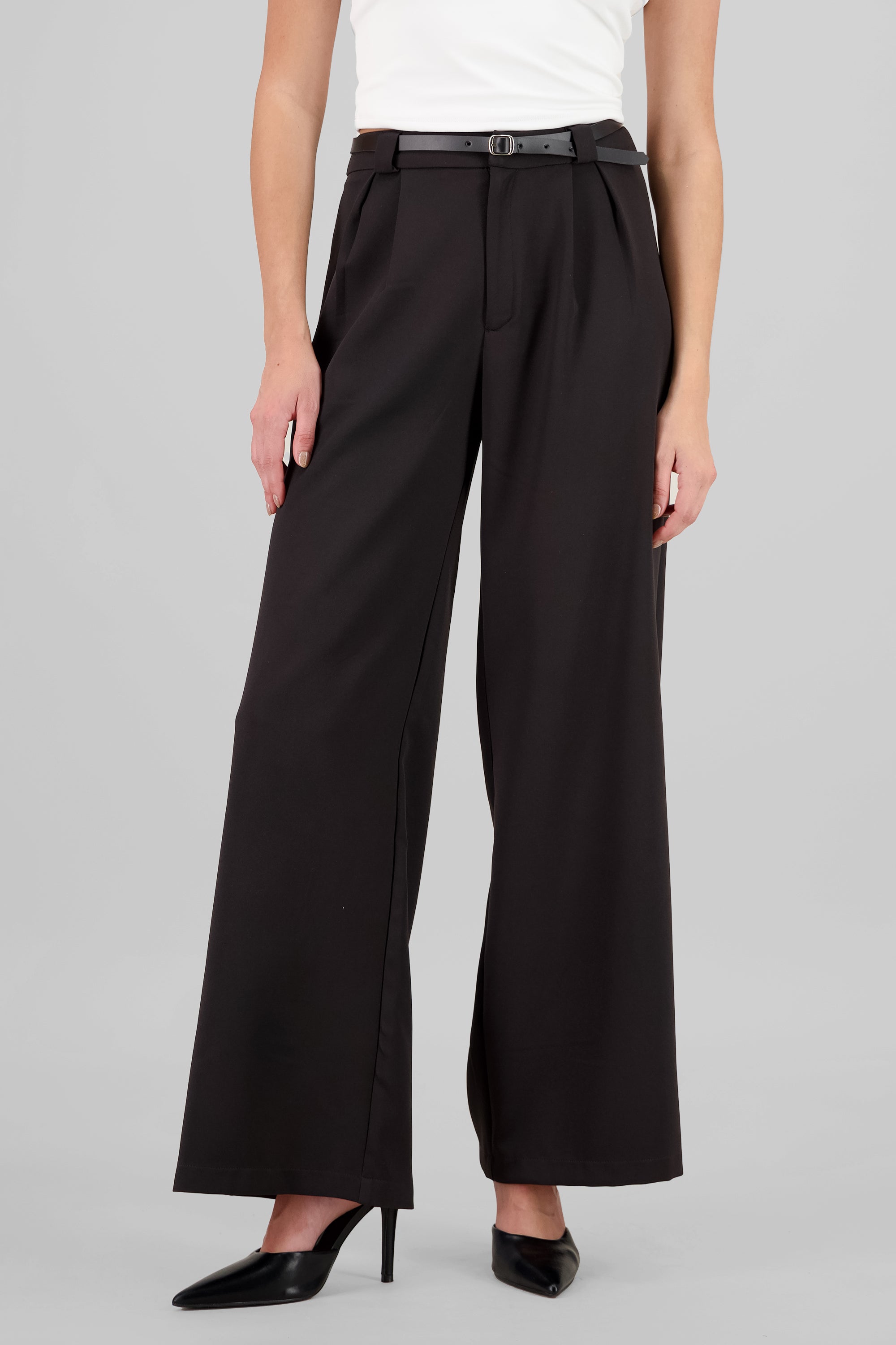 Pantalon tipo sastre detalle cinturon NEGRO