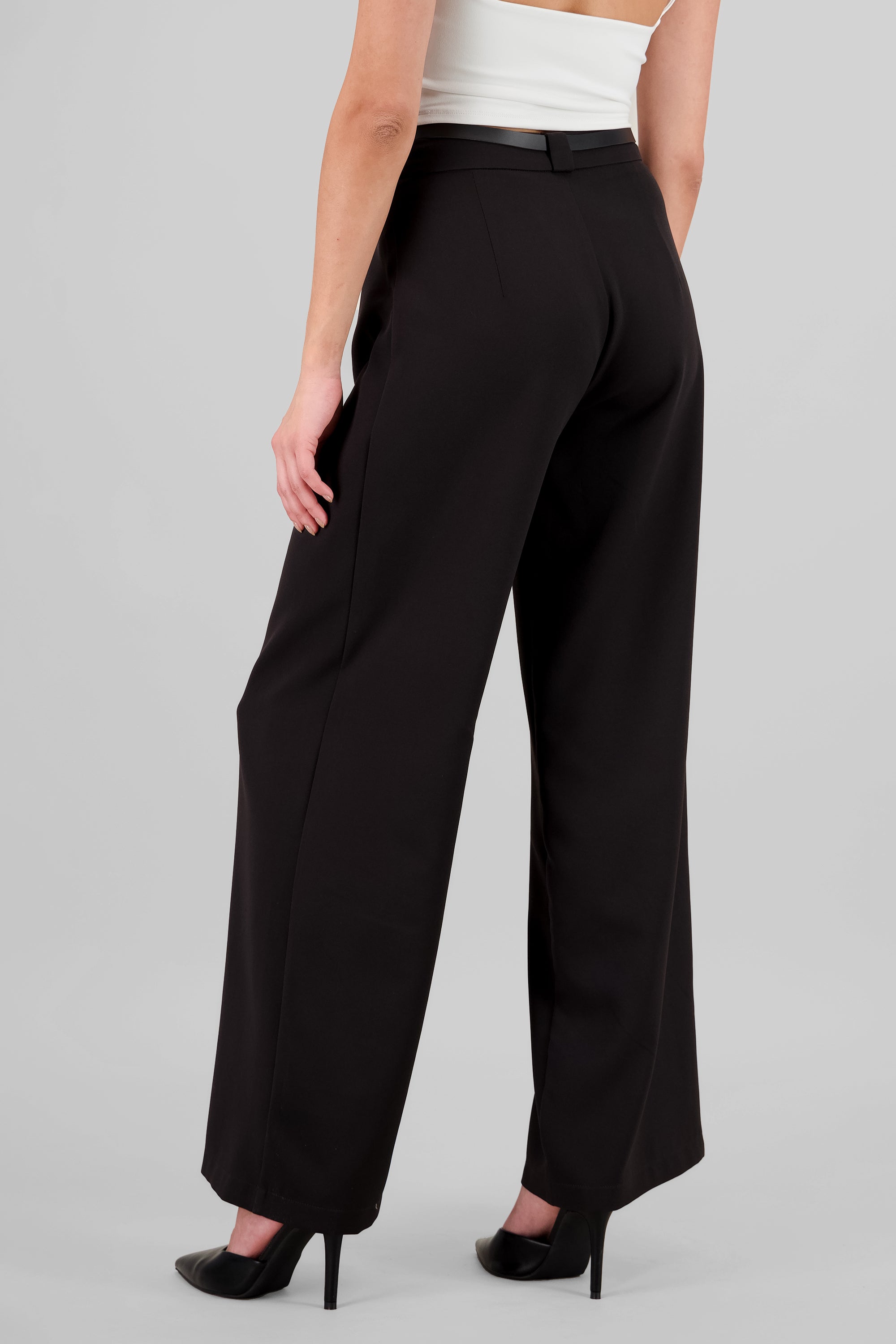 Pantalon tipo sastre detalle cinturon NEGRO