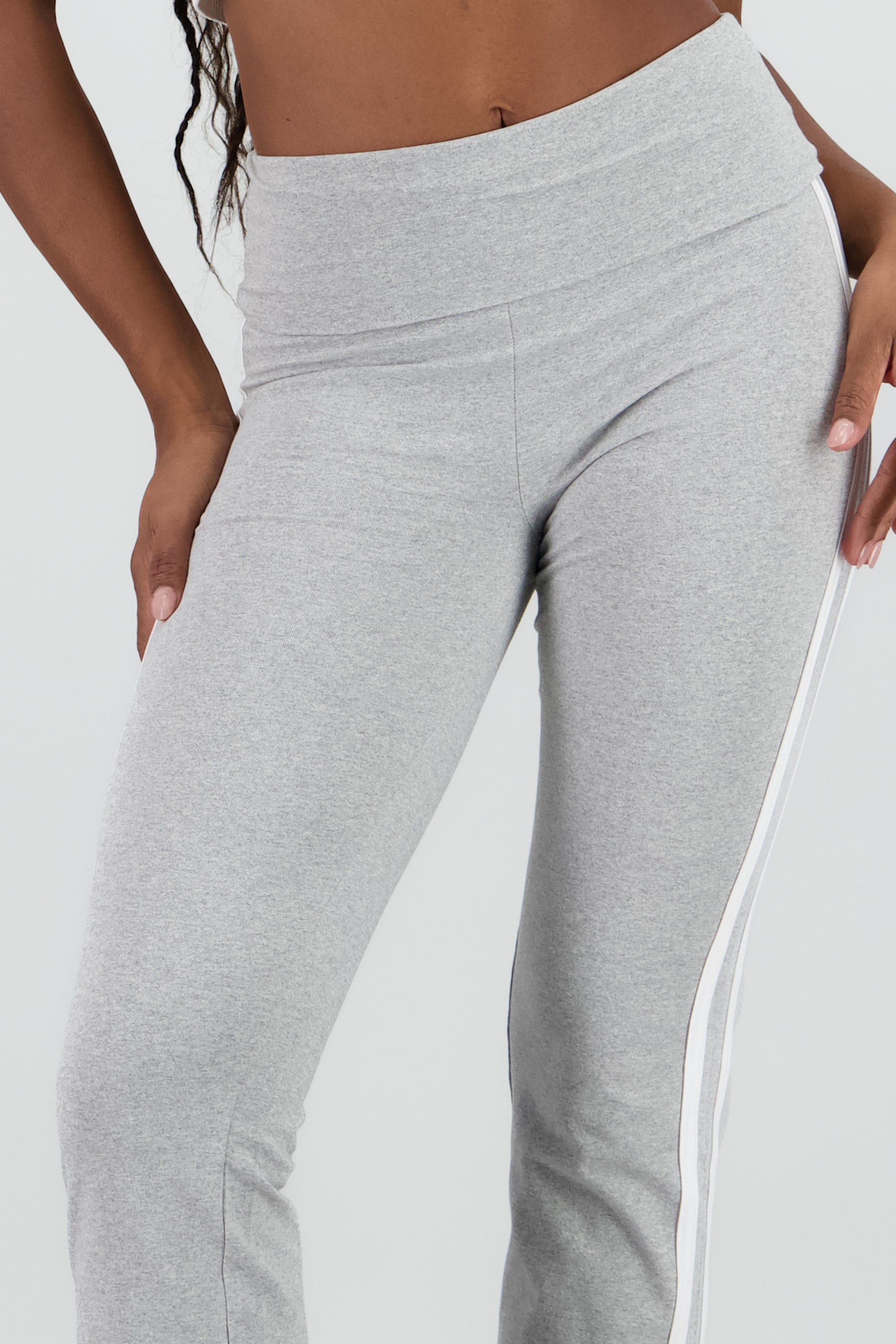 Pants con dobles en la pretina de rayas GRIS