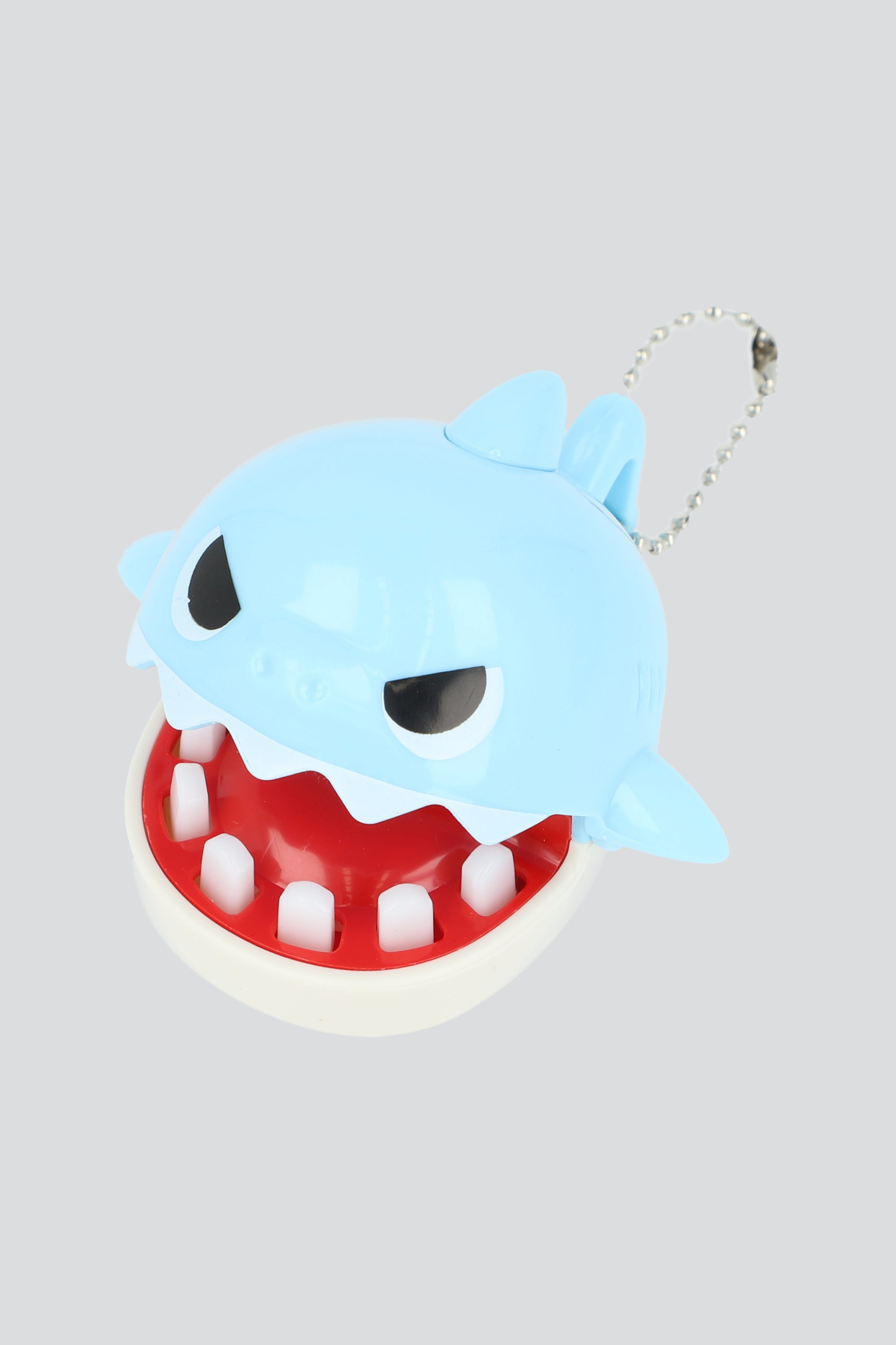 LLAVERO TIBURON DIENTES AZUL