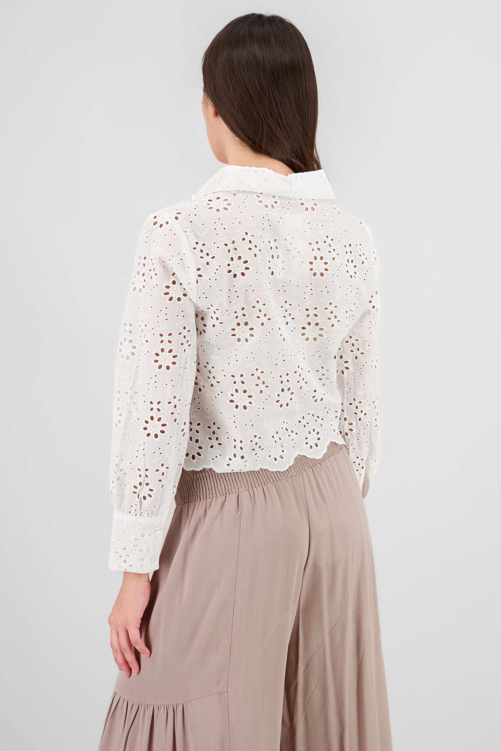 Camisa con detalle de eyelet BLANCO