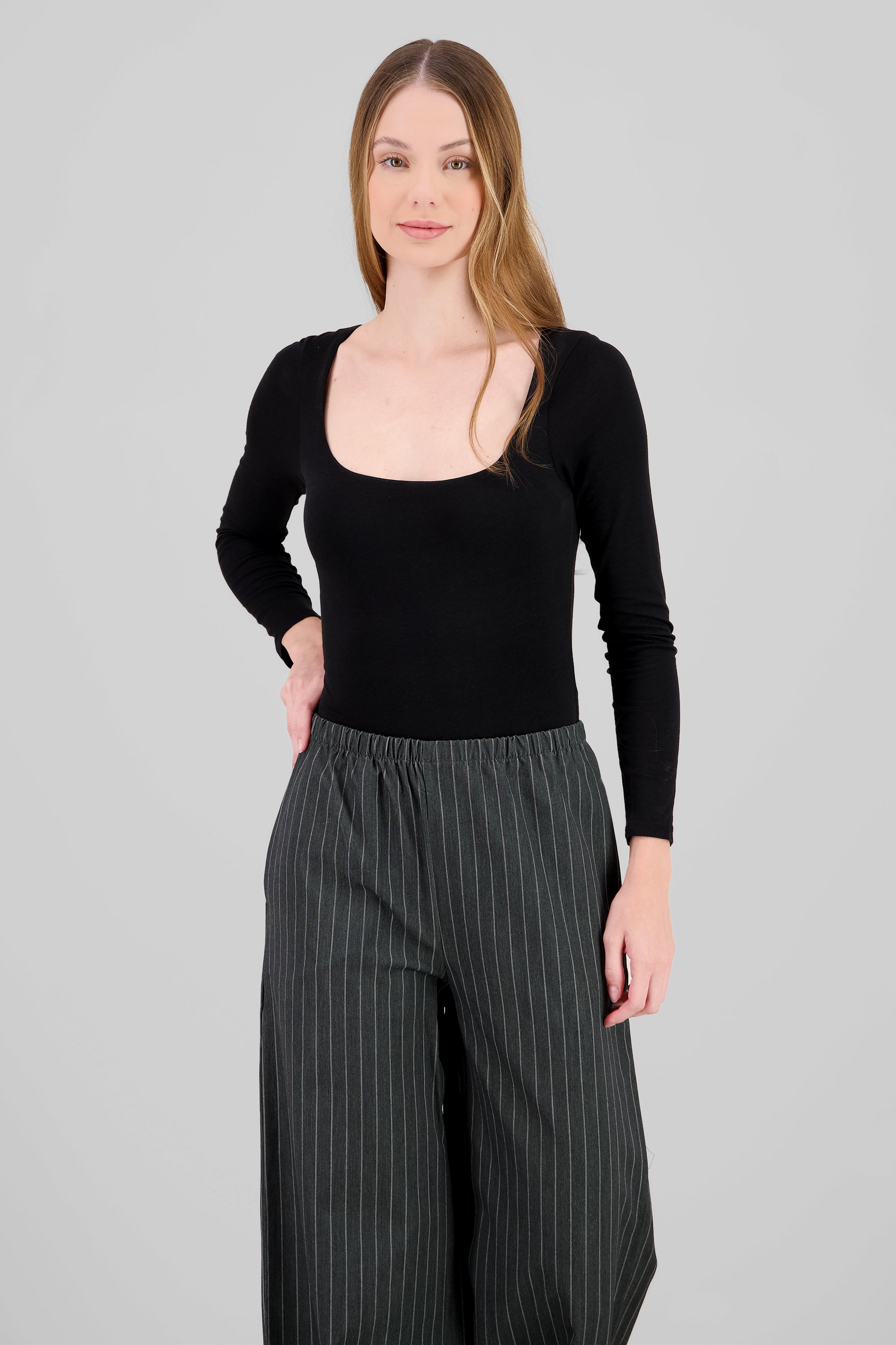 Top doble tela escote cuadrado manga larga NEGRO