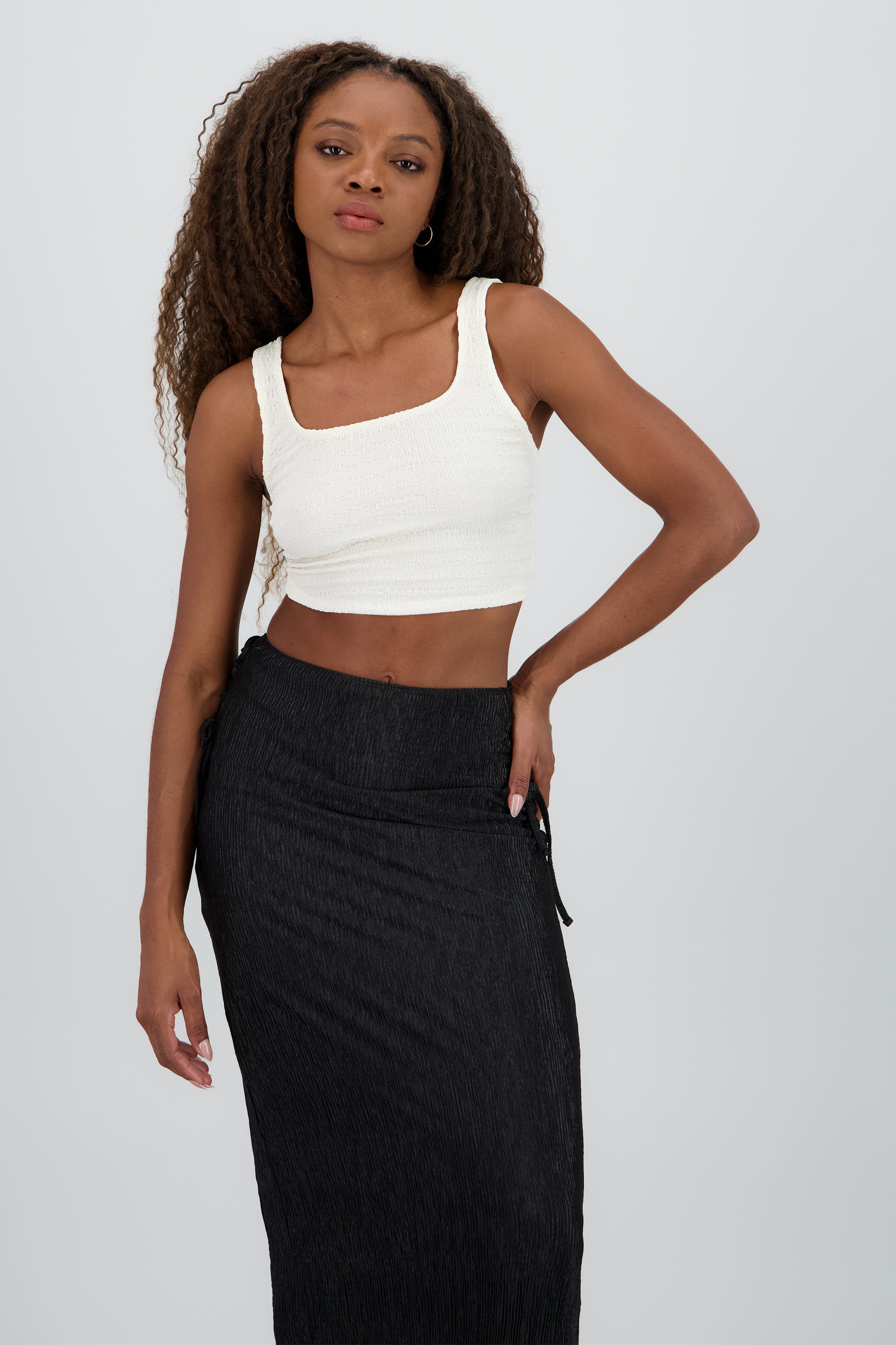 Top escote cuadrado textura CREMA