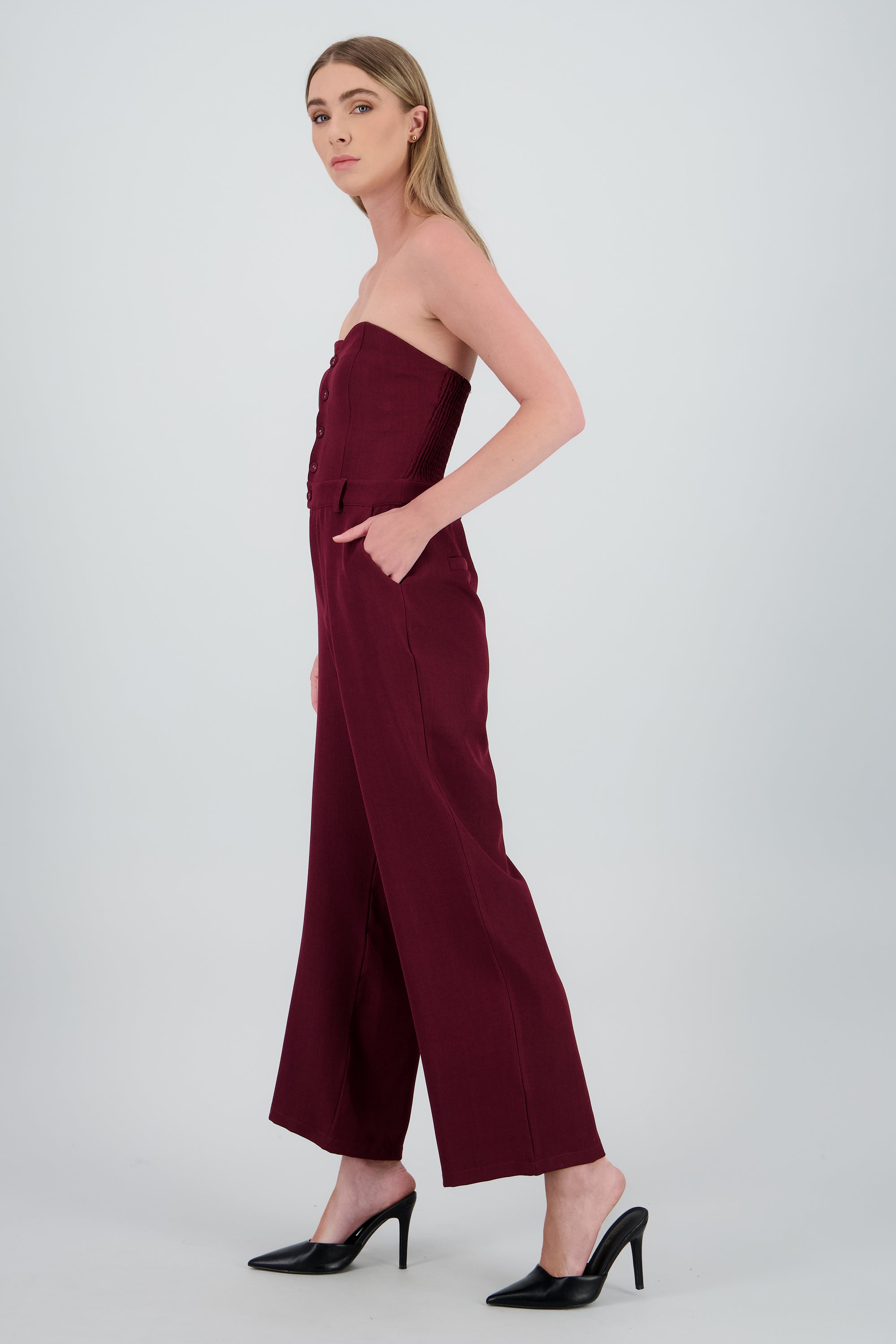 Jumpsuit strapples con botones VINO