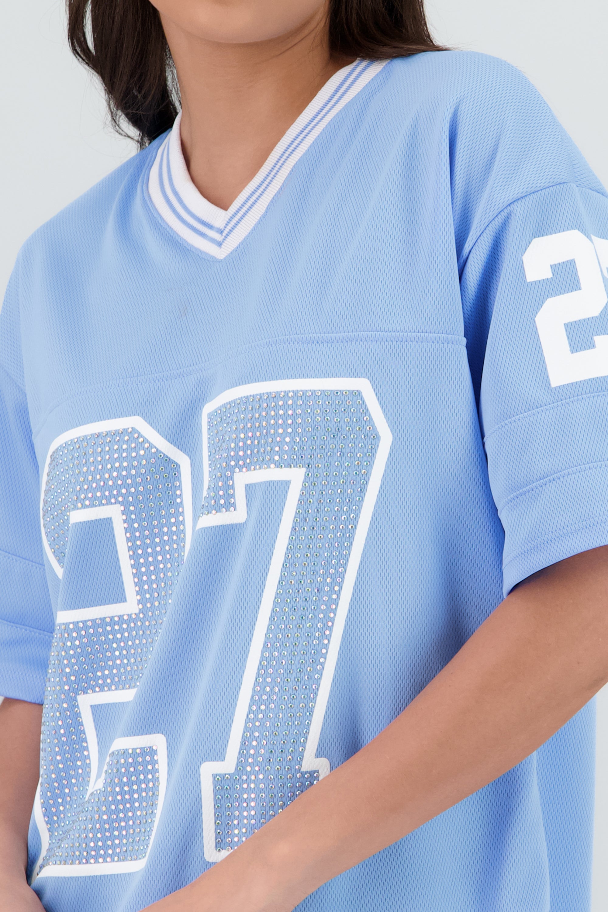 Playera deportiva numero brillos AZUL PASTEL