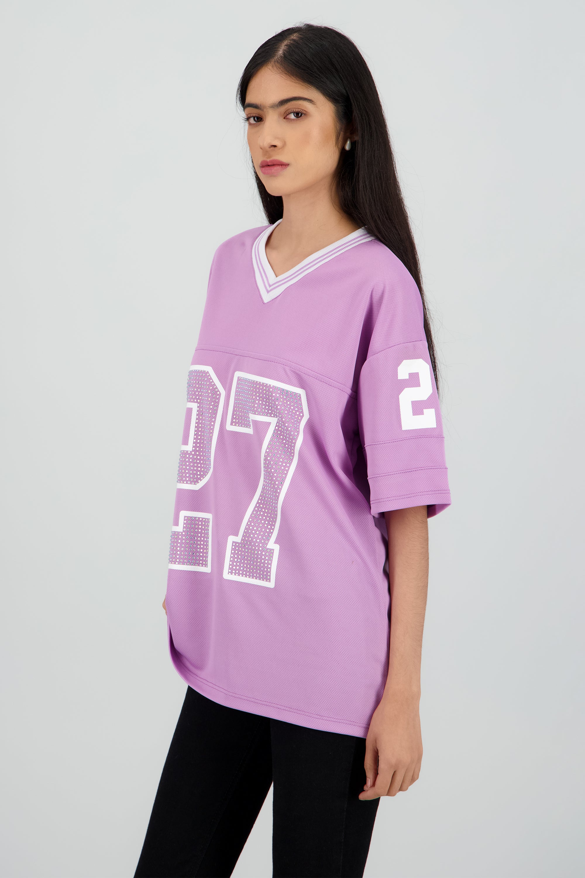 Playera deportiva numero brillos LAVANDA