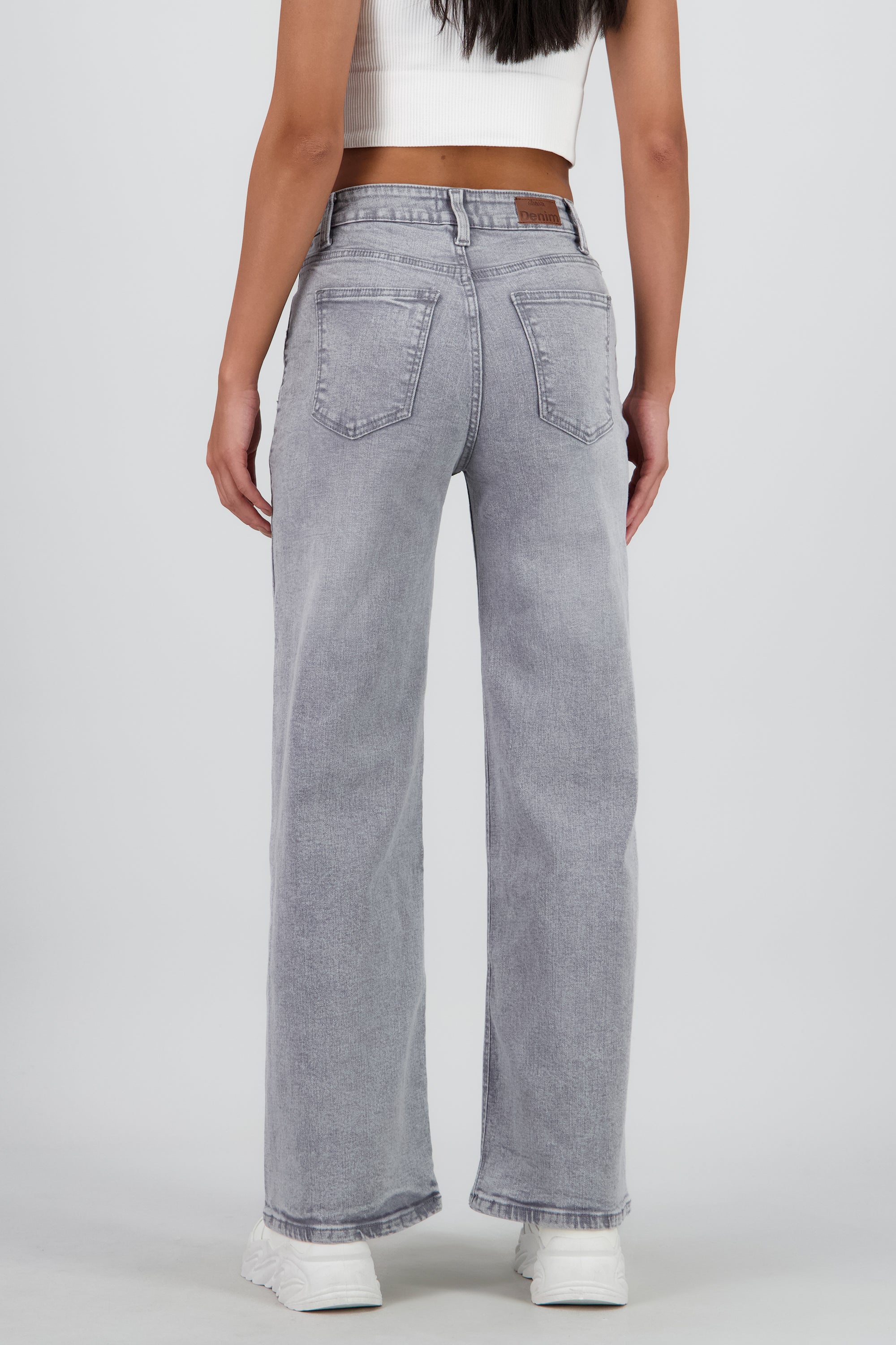 Jeans straight deslavado GRIS CLARO