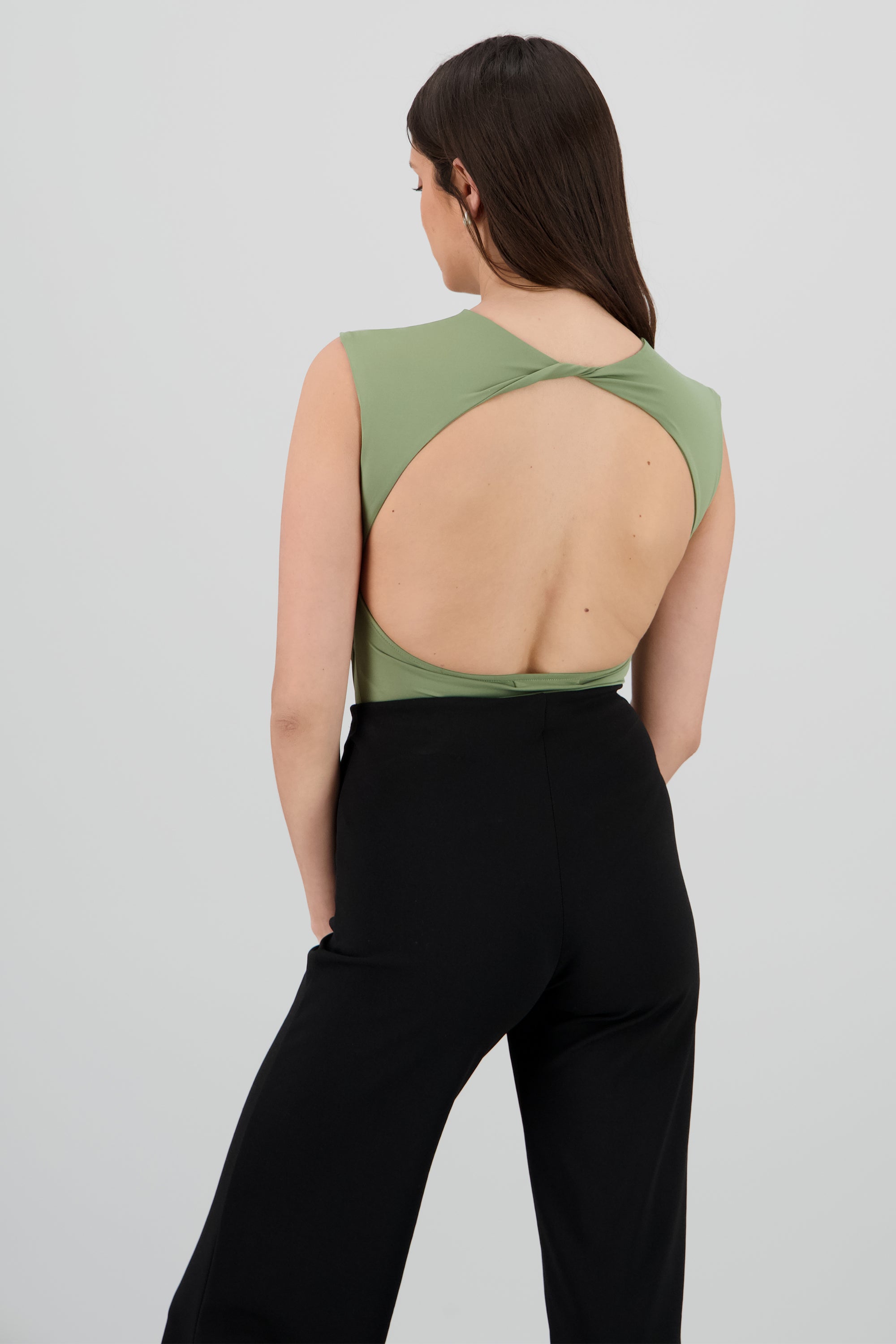Body manga corta escote espalda SAGE